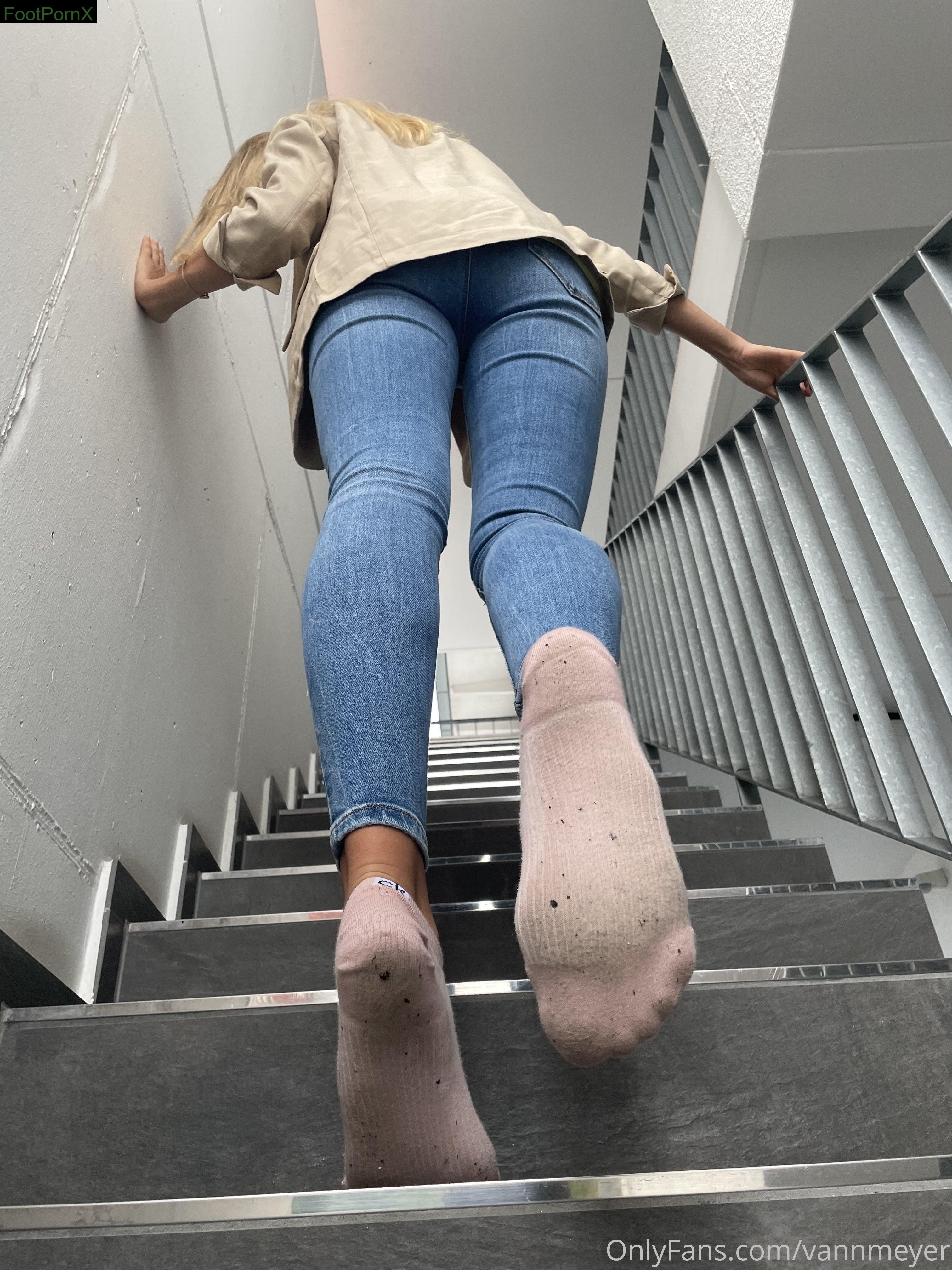 vannmeyer feet photo 6