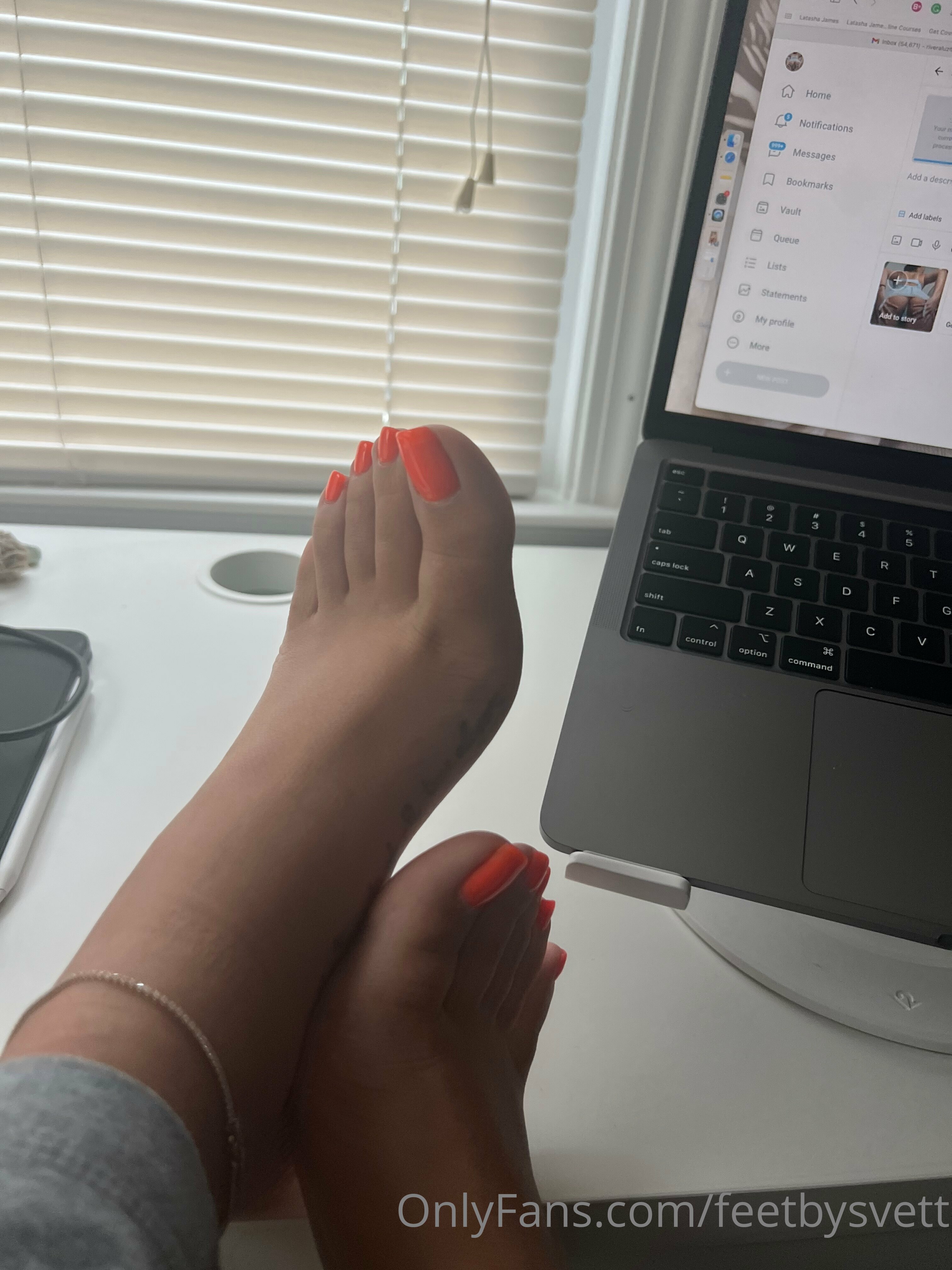feetbysvett feet photo 22