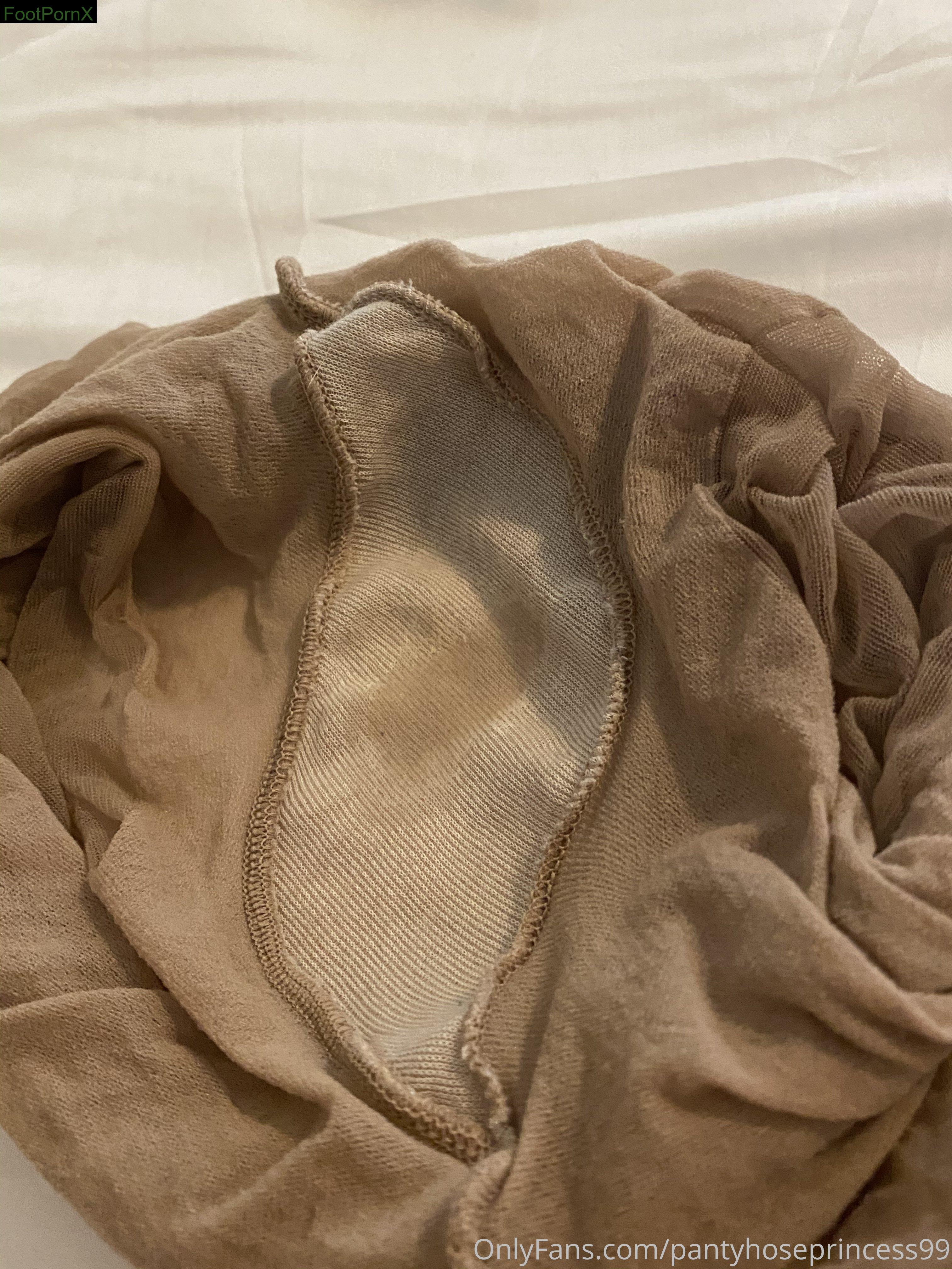 pantyhose_princess99 feet photo 15