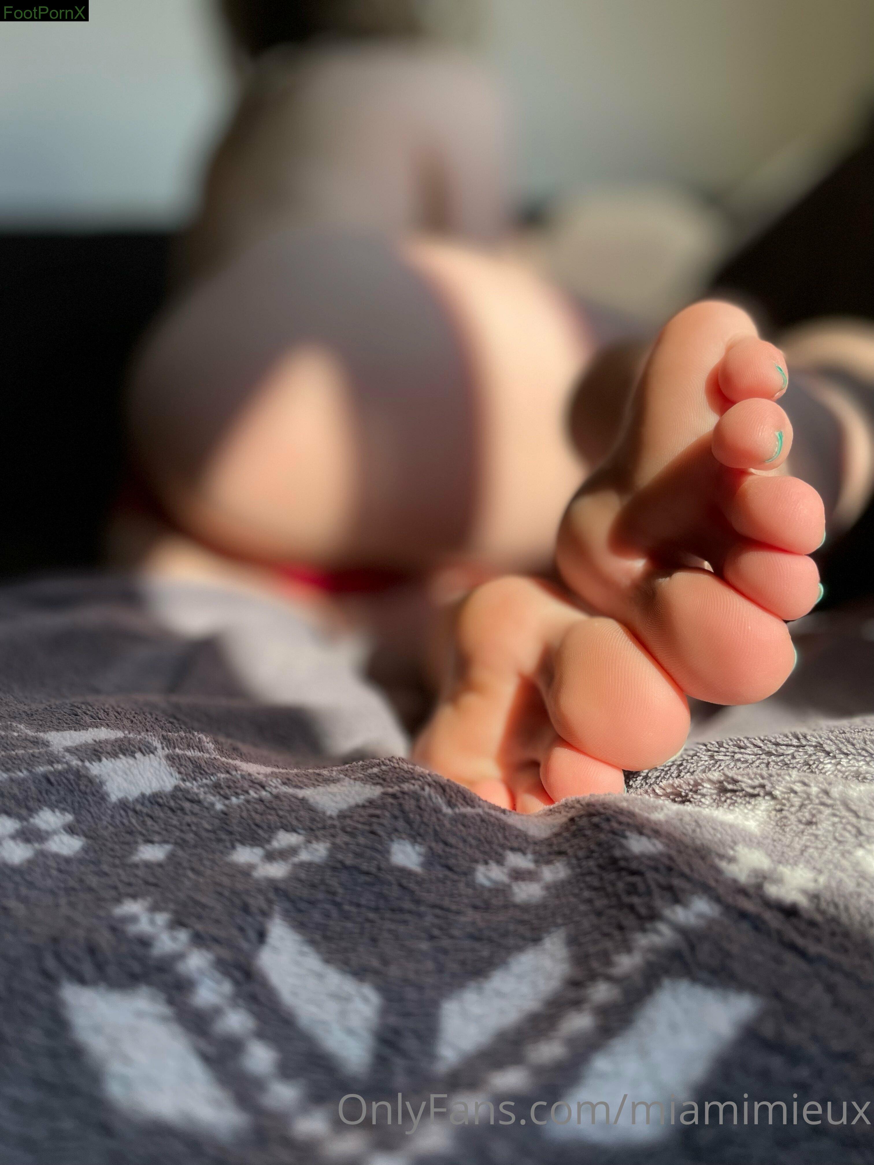 miamimieux feet photo 22