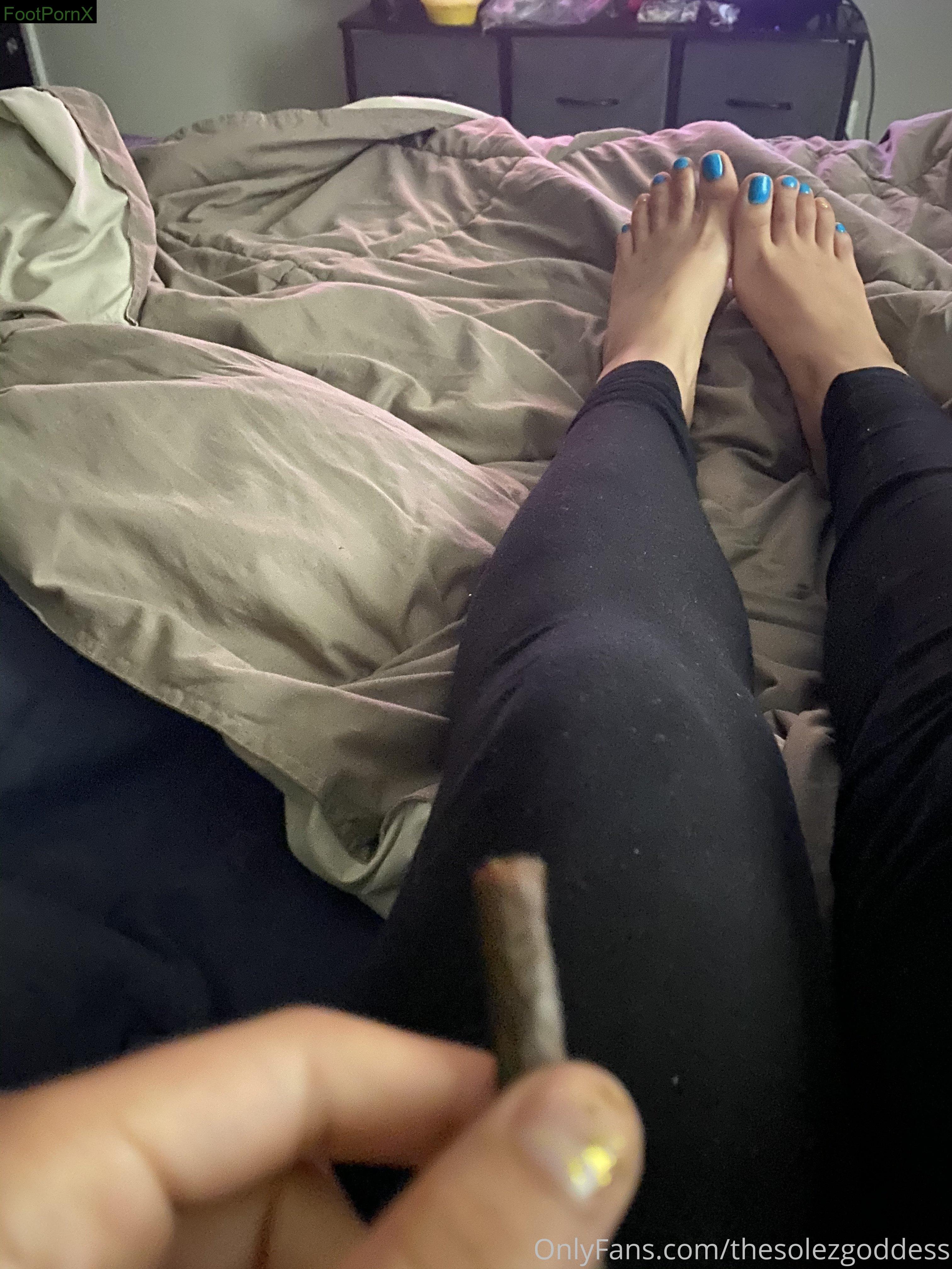thesolezgoddess feet photo 14