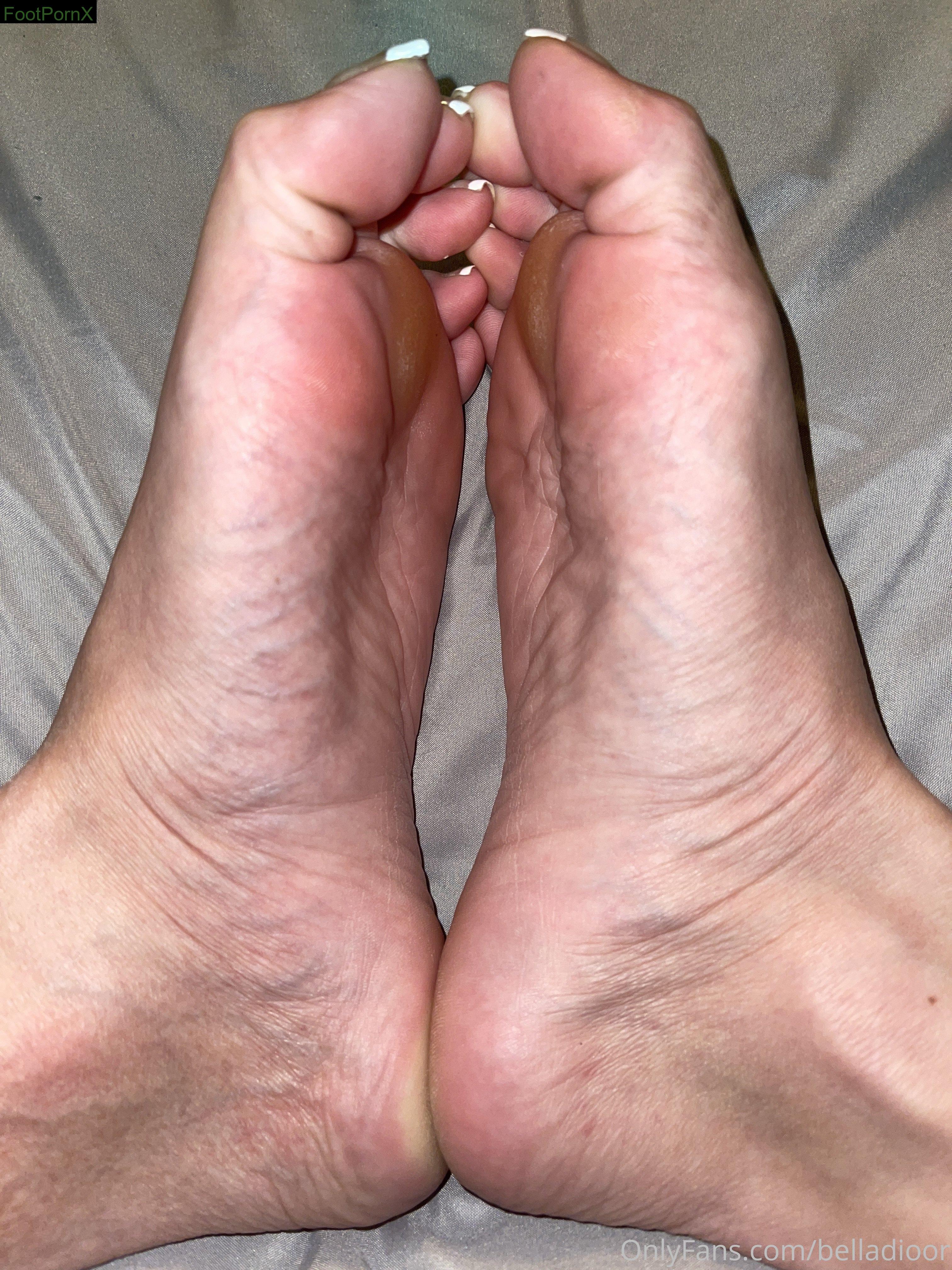 belladioor feet photo 12