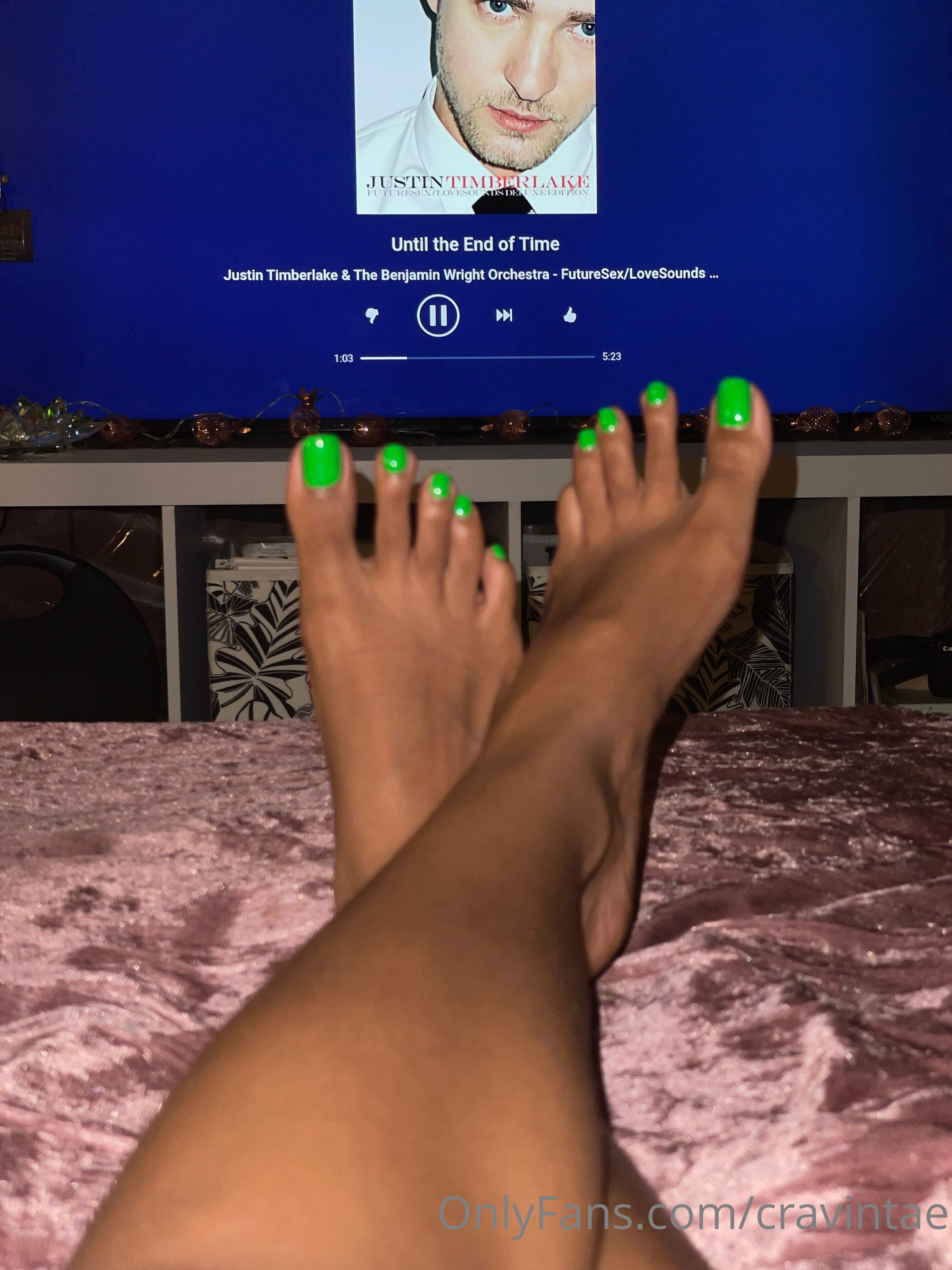 cravintae feet photo 21
