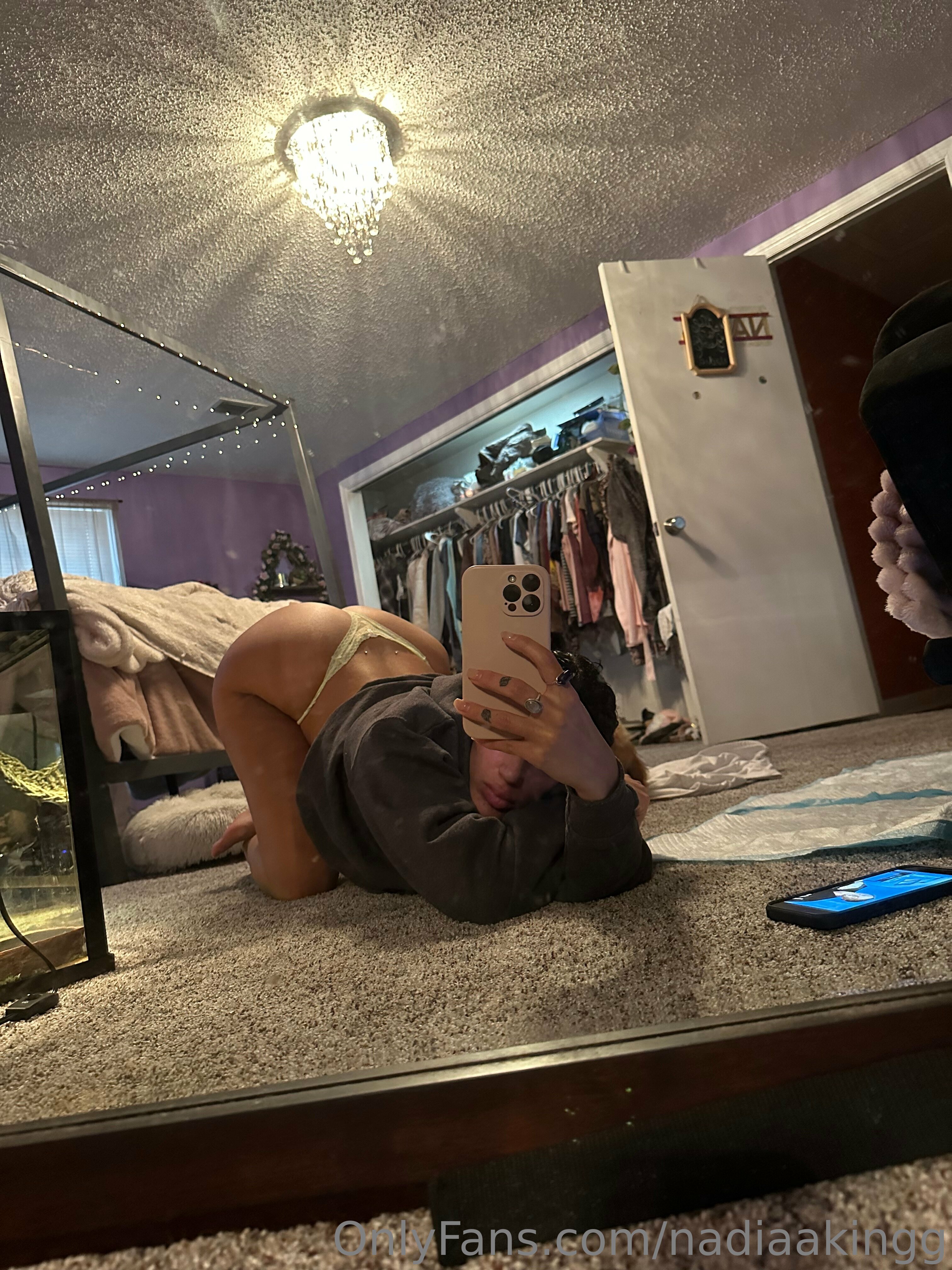 nadiaakingg feet photo 10