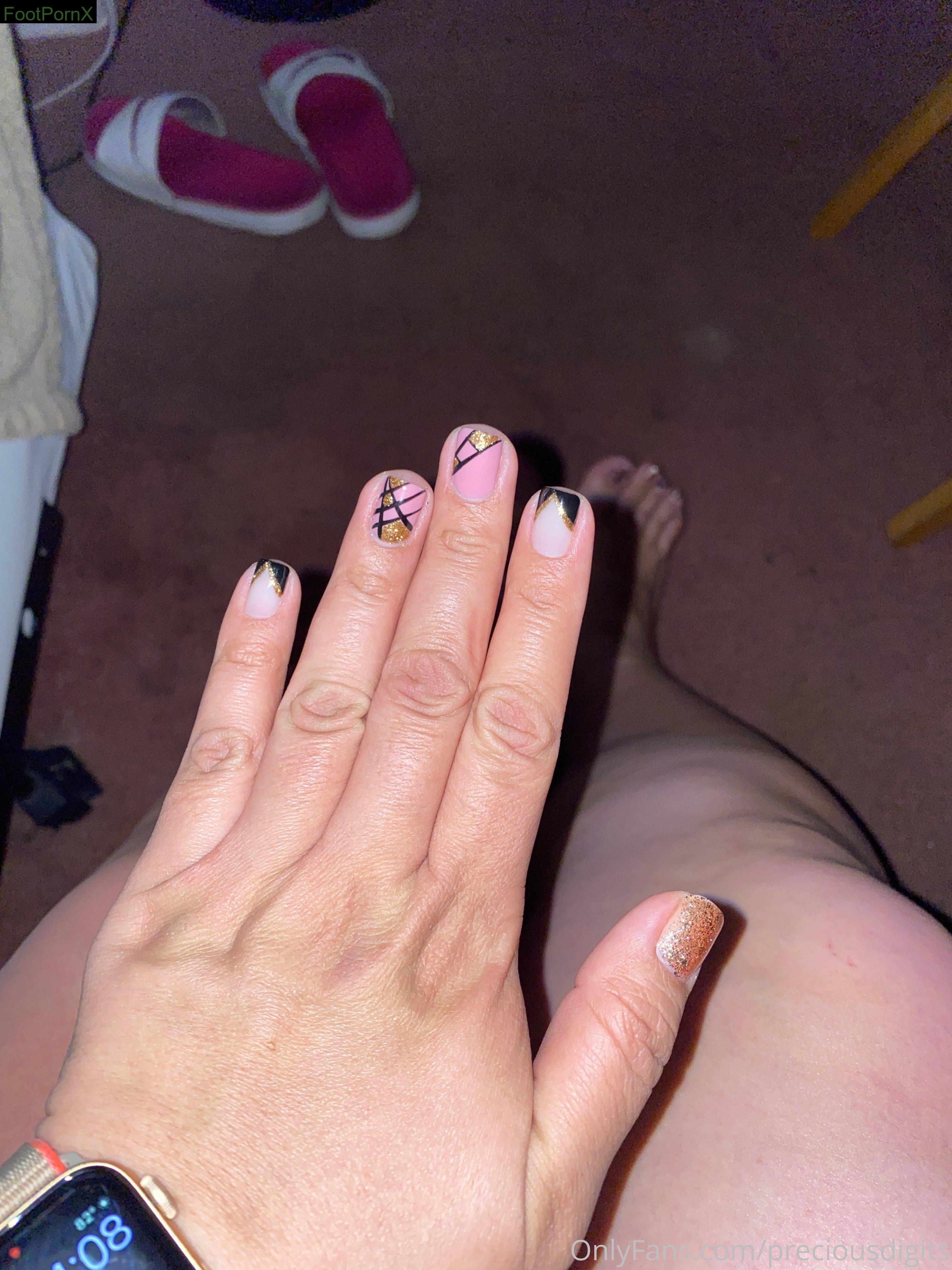 preciousdigits feet photo 6