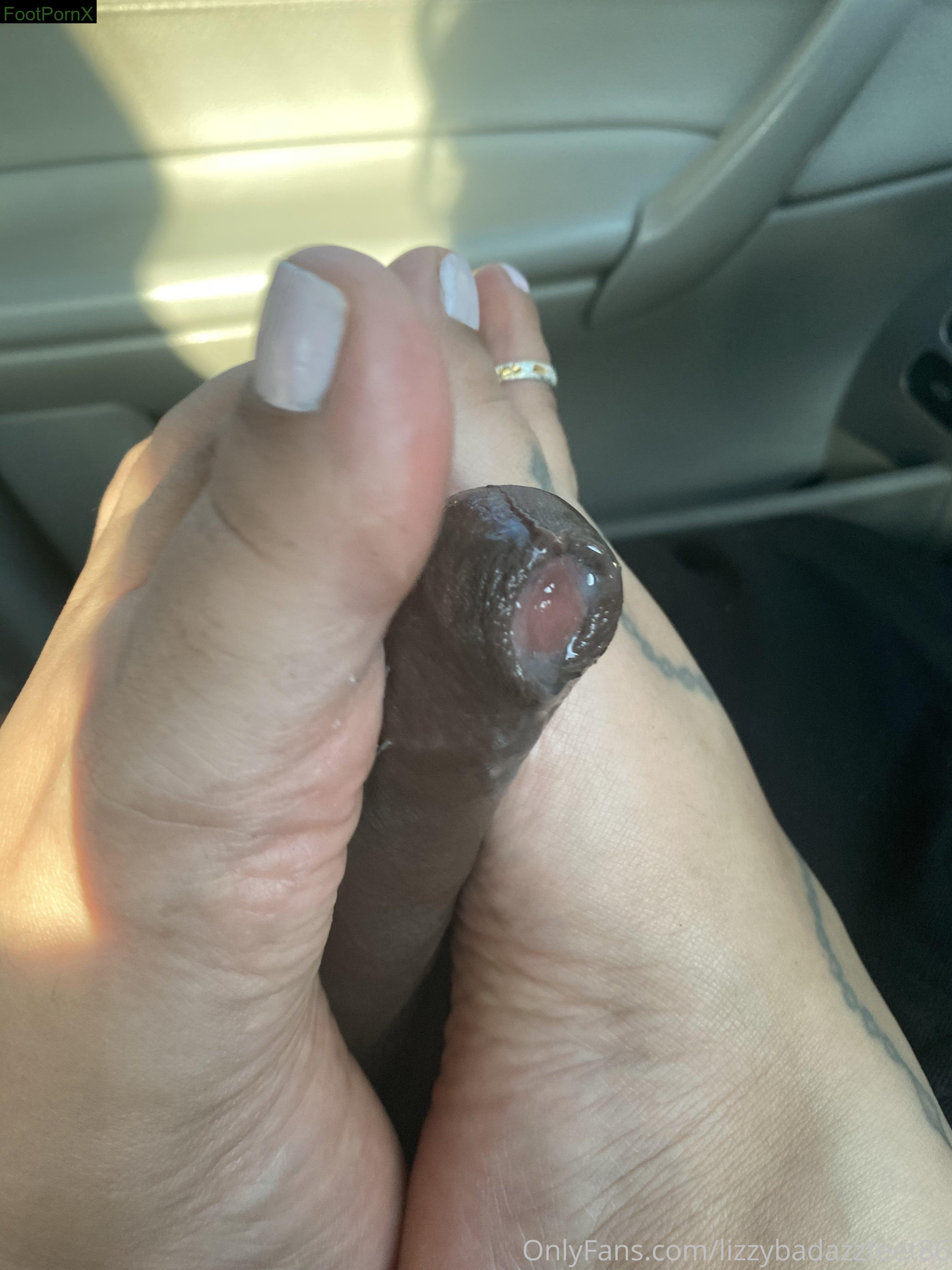 lizzybadazzfeet86 feet photo 12