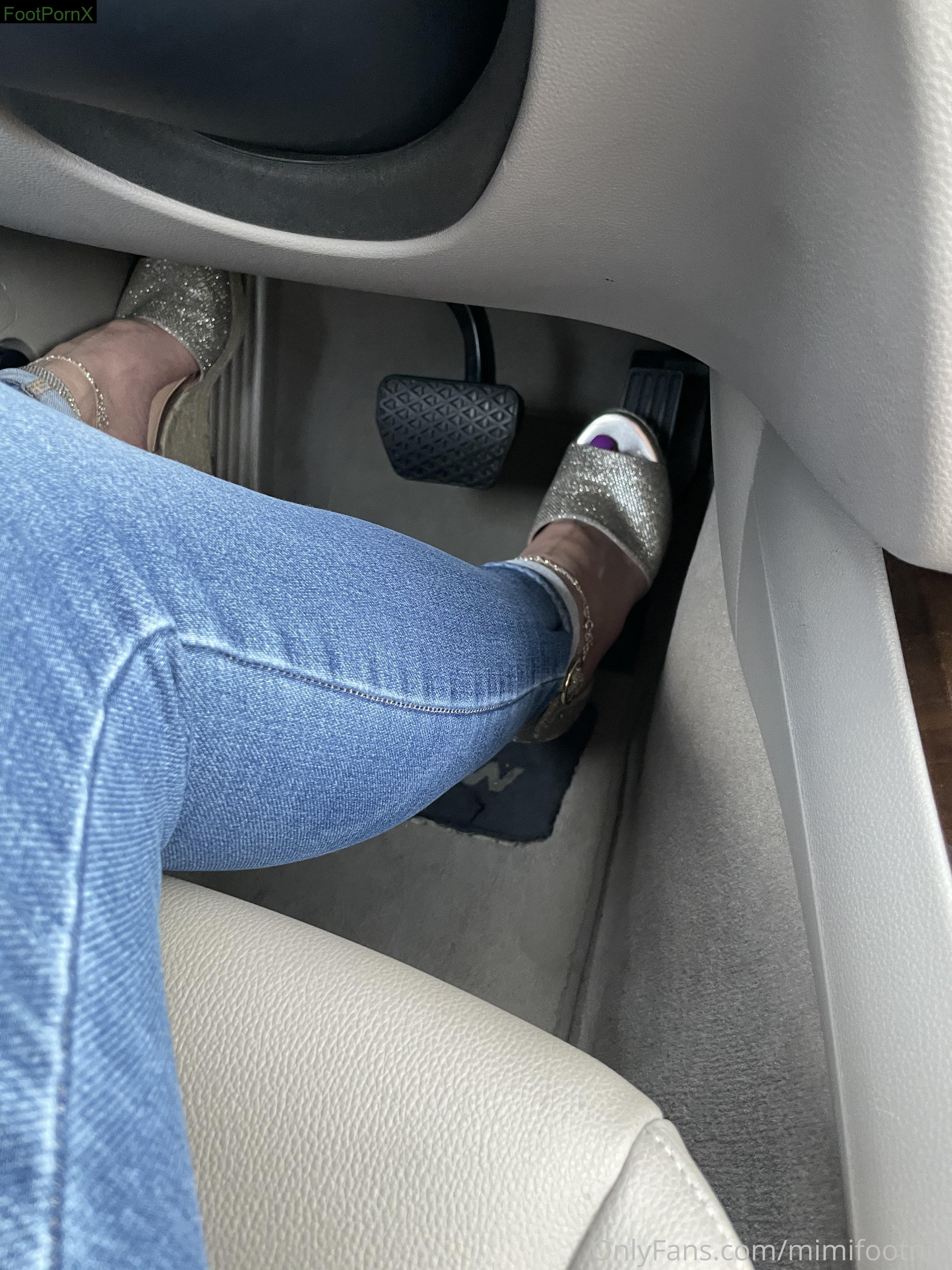 mimifootnip feet photo 10