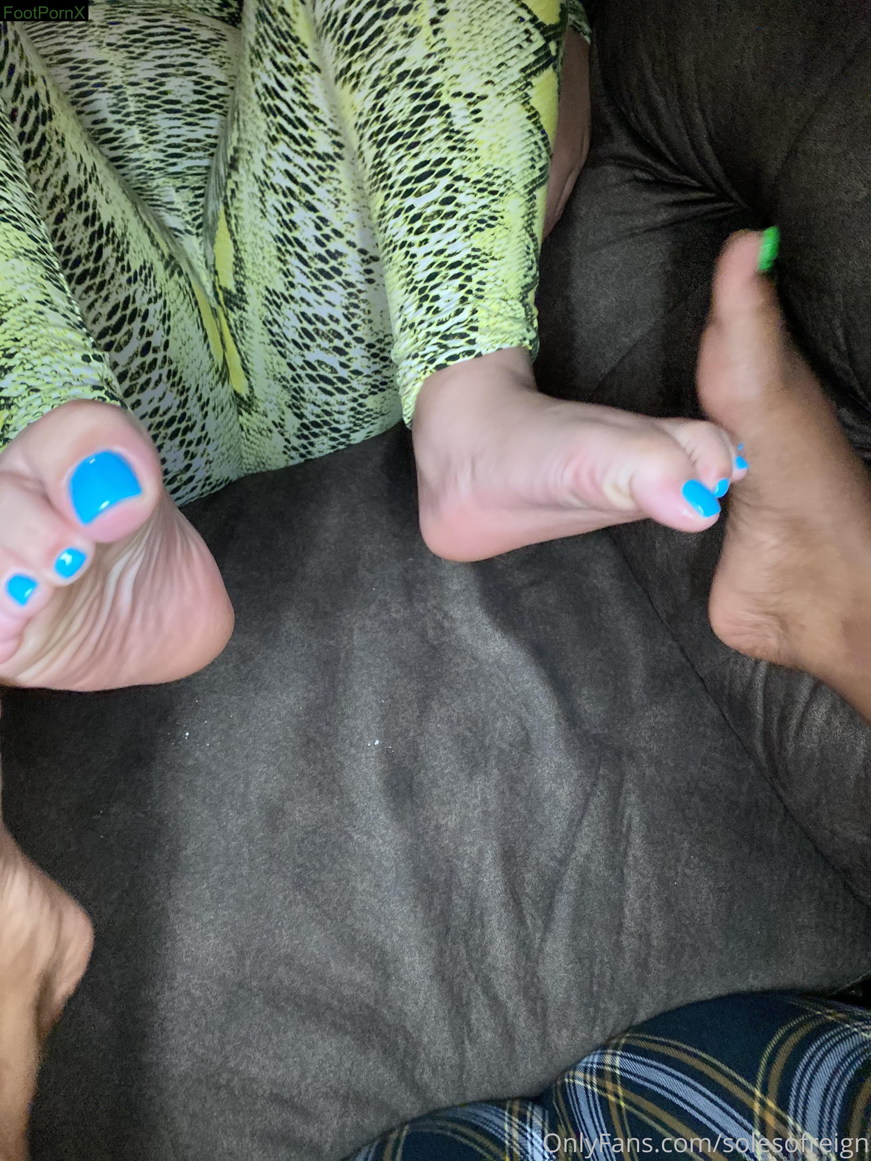 thagoddessreignn feet photo 4