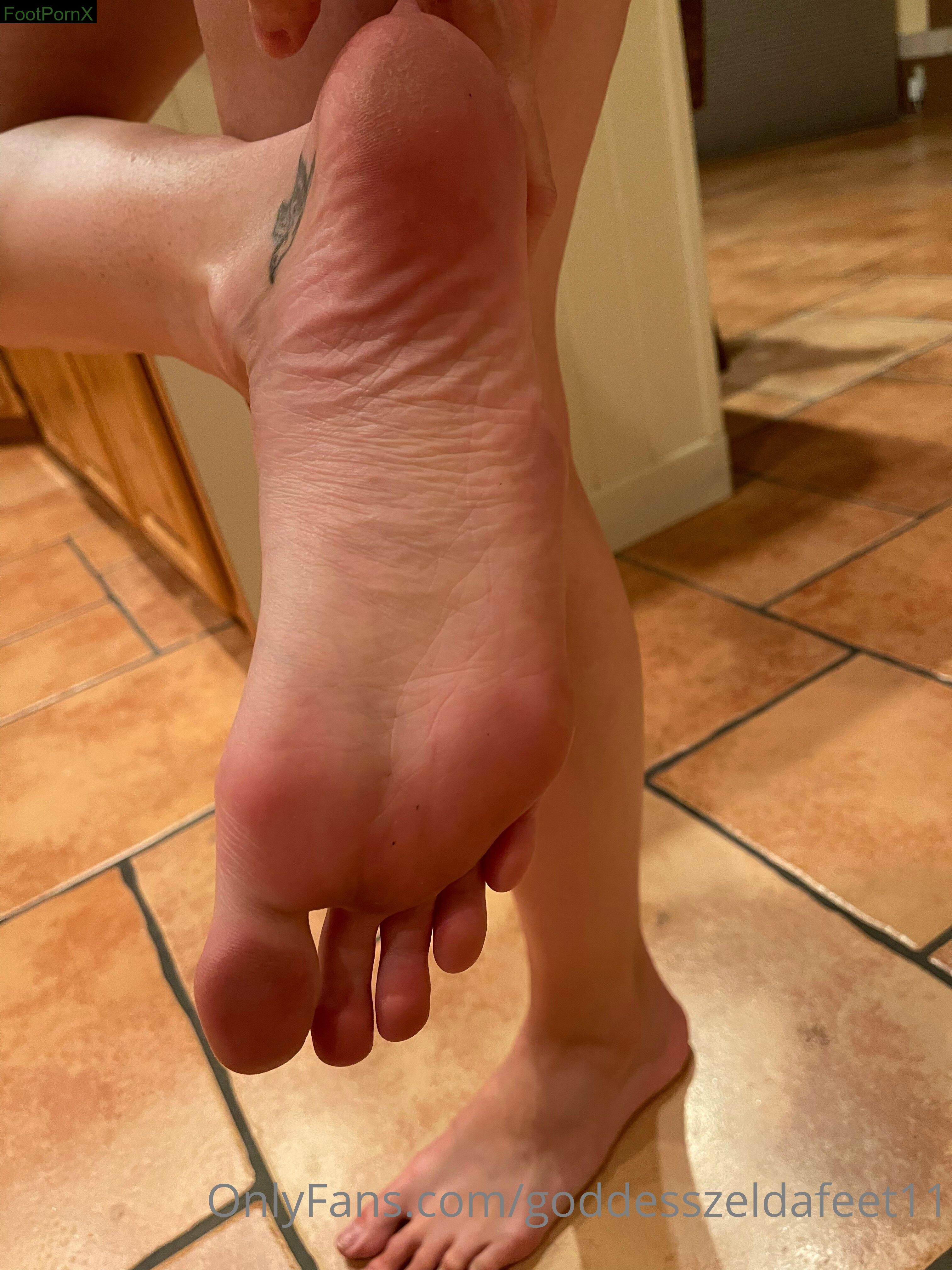 goddesszeldafeet11 feet photo 15