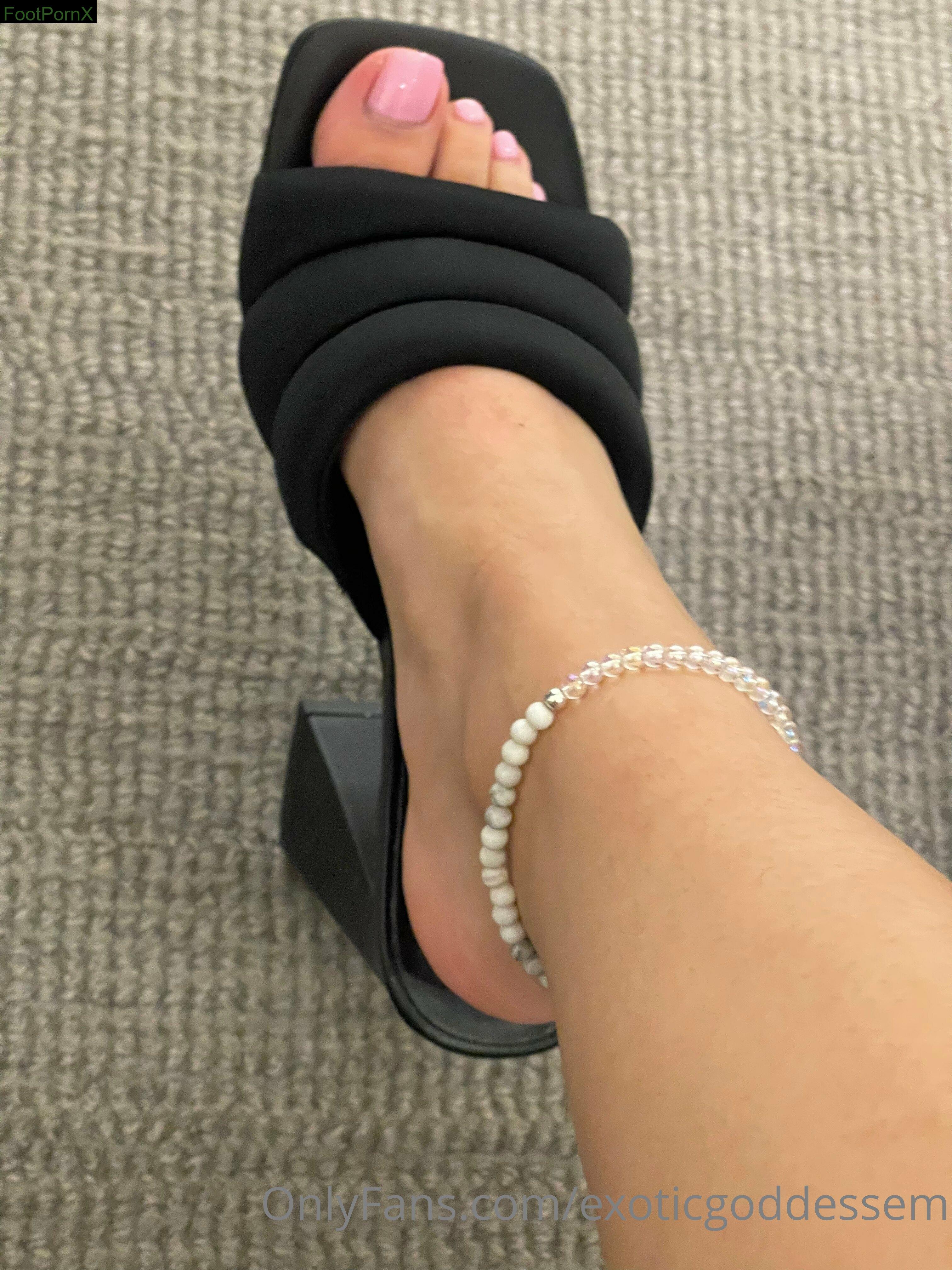 exoticgoddessem feet photo 14