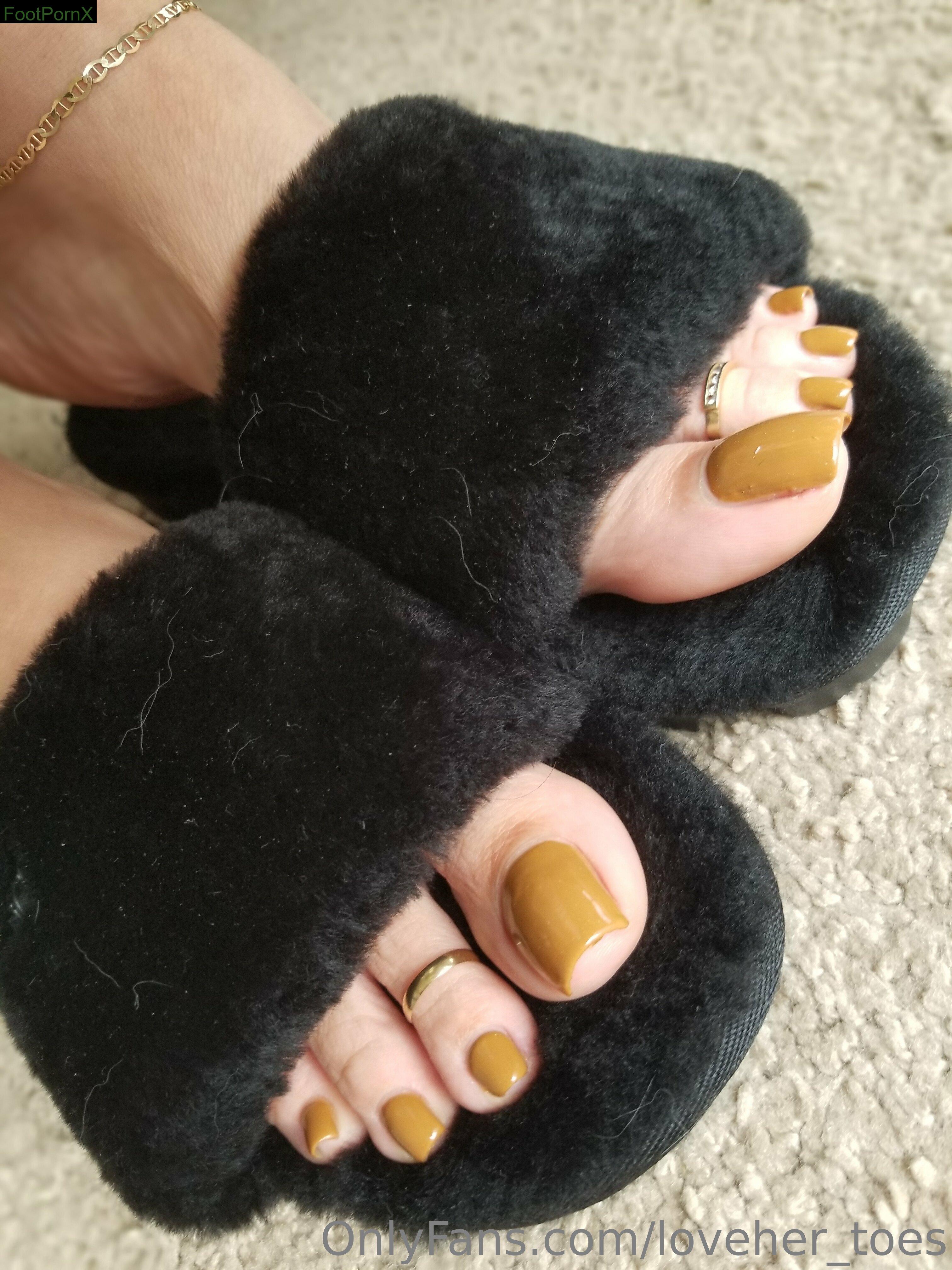 loveher_toes feet photo 20