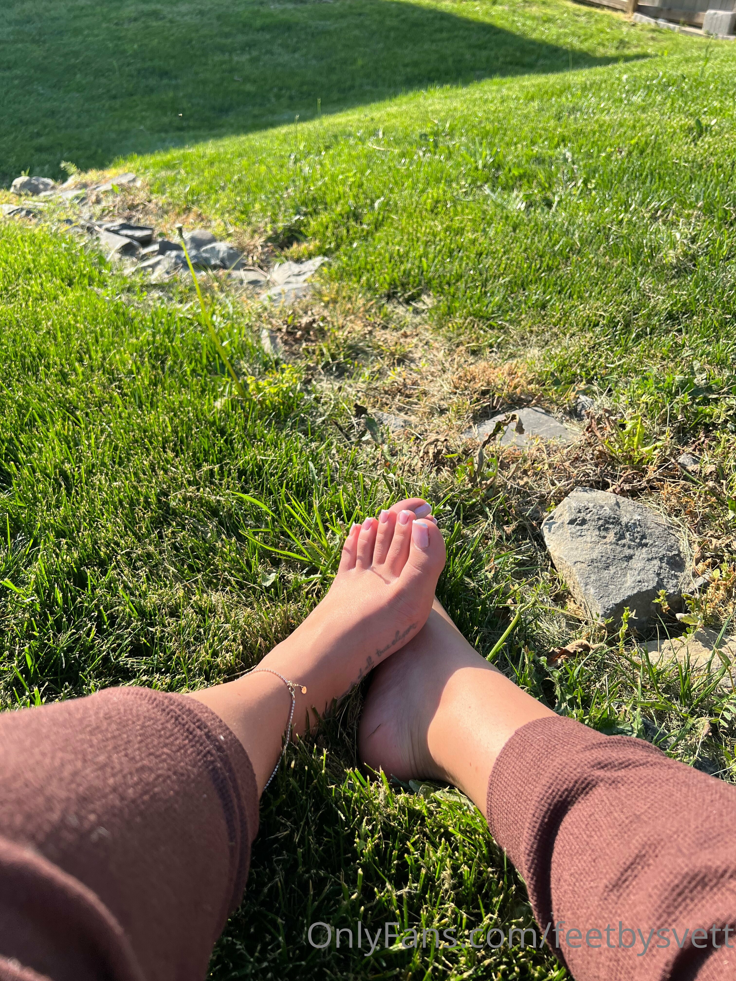 feetbysvett feet photo 17
