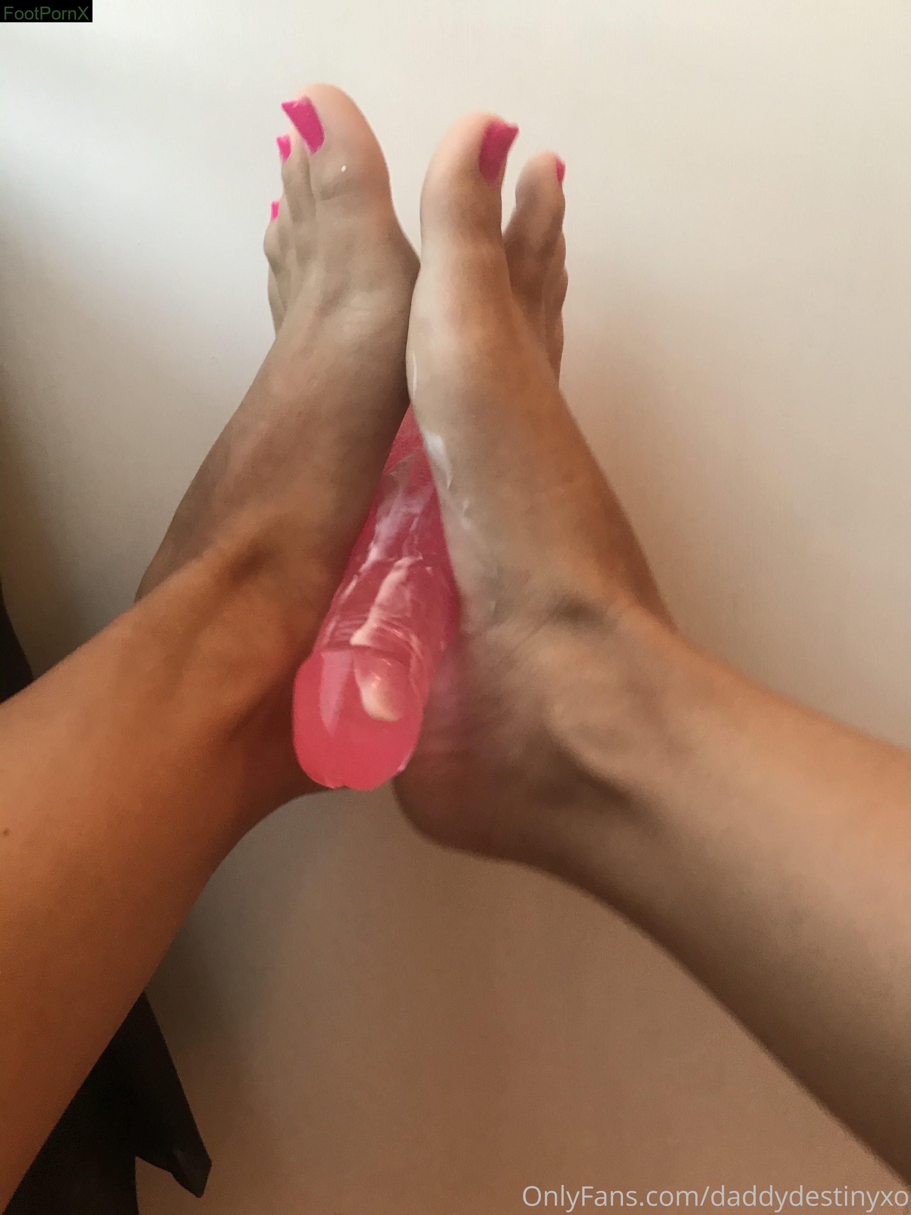 daddysdestinyxo feet photo 10