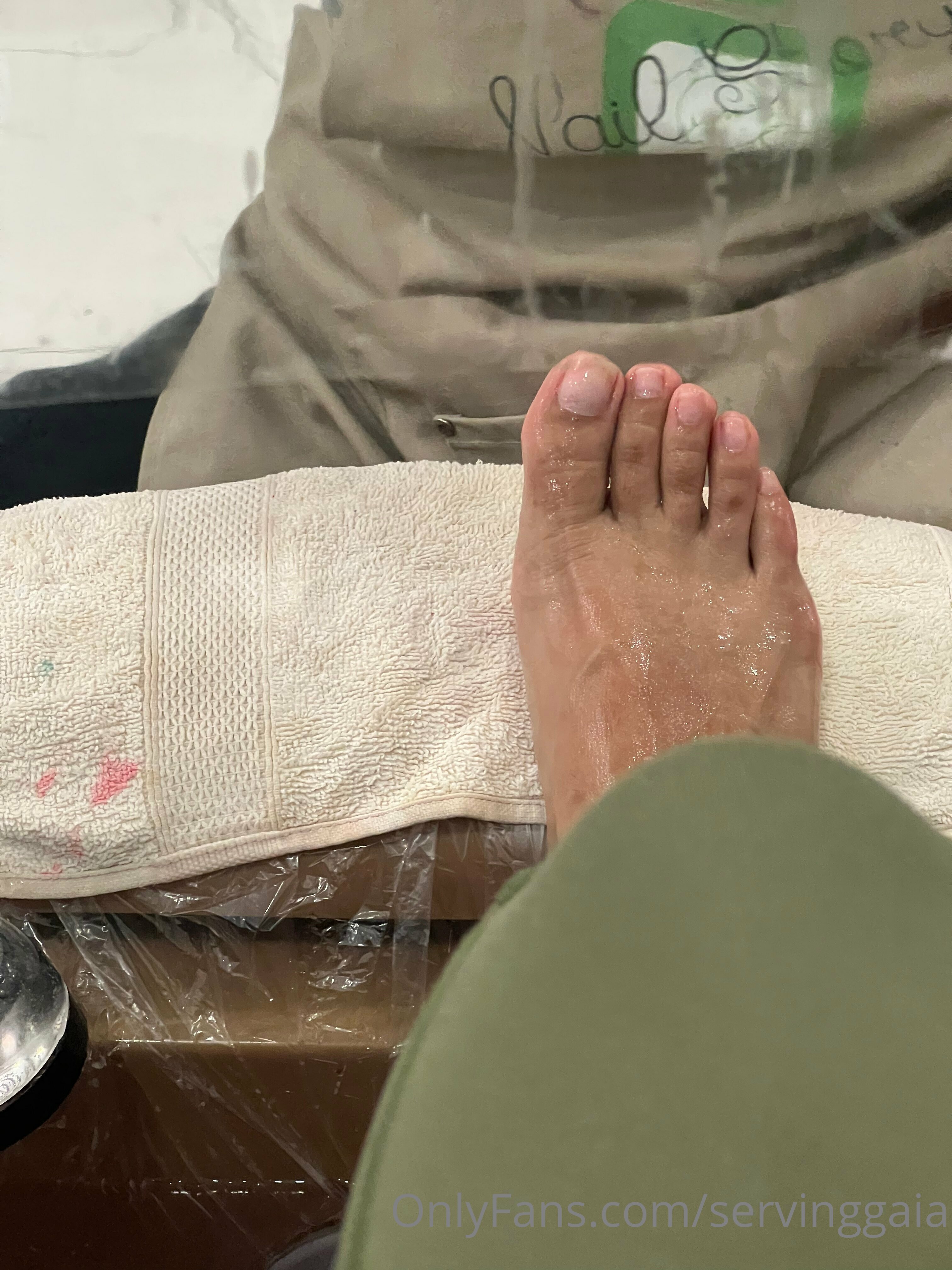 servinggaia feet photo 23