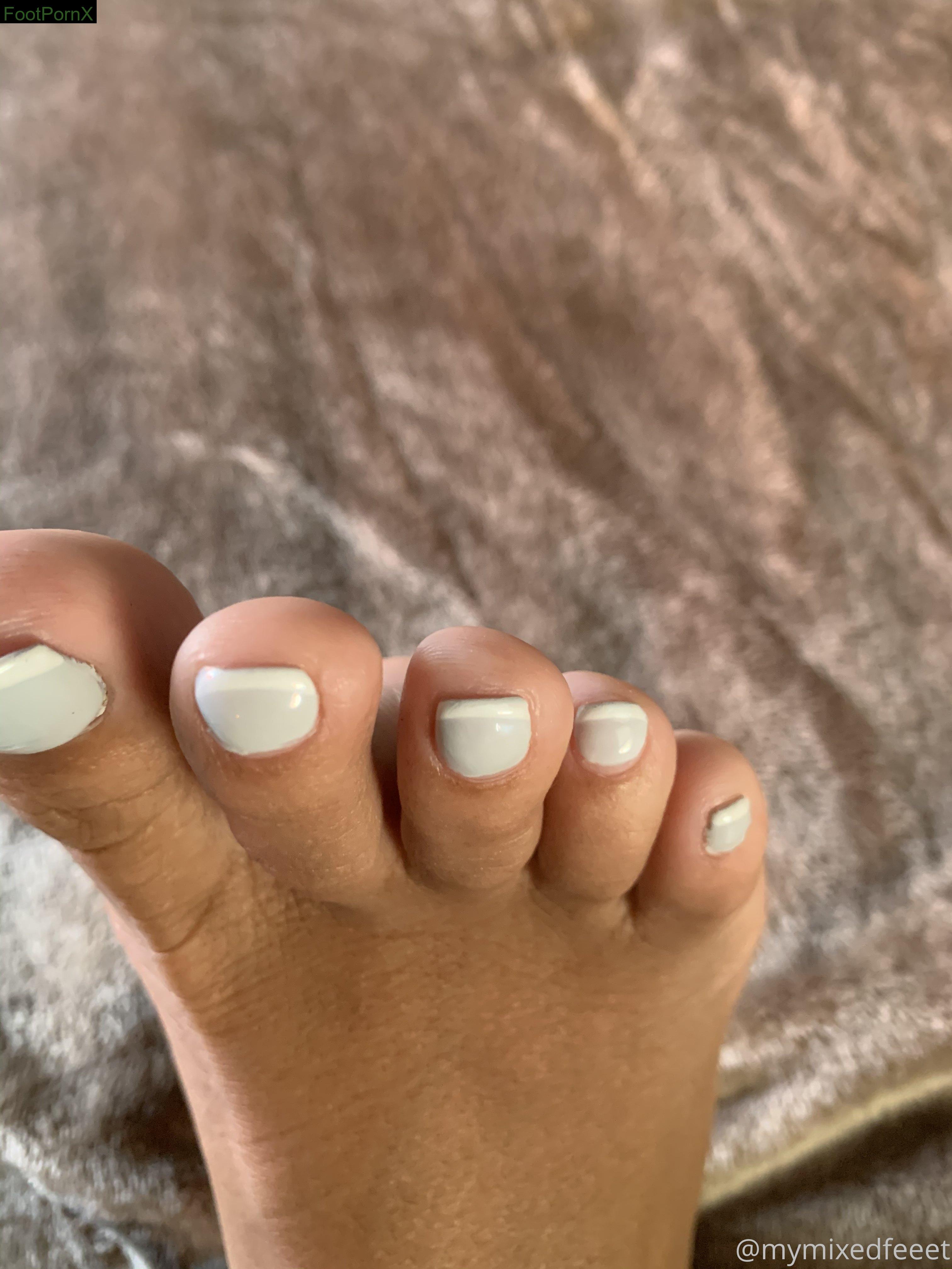 mymixedfeeet feet photo 23