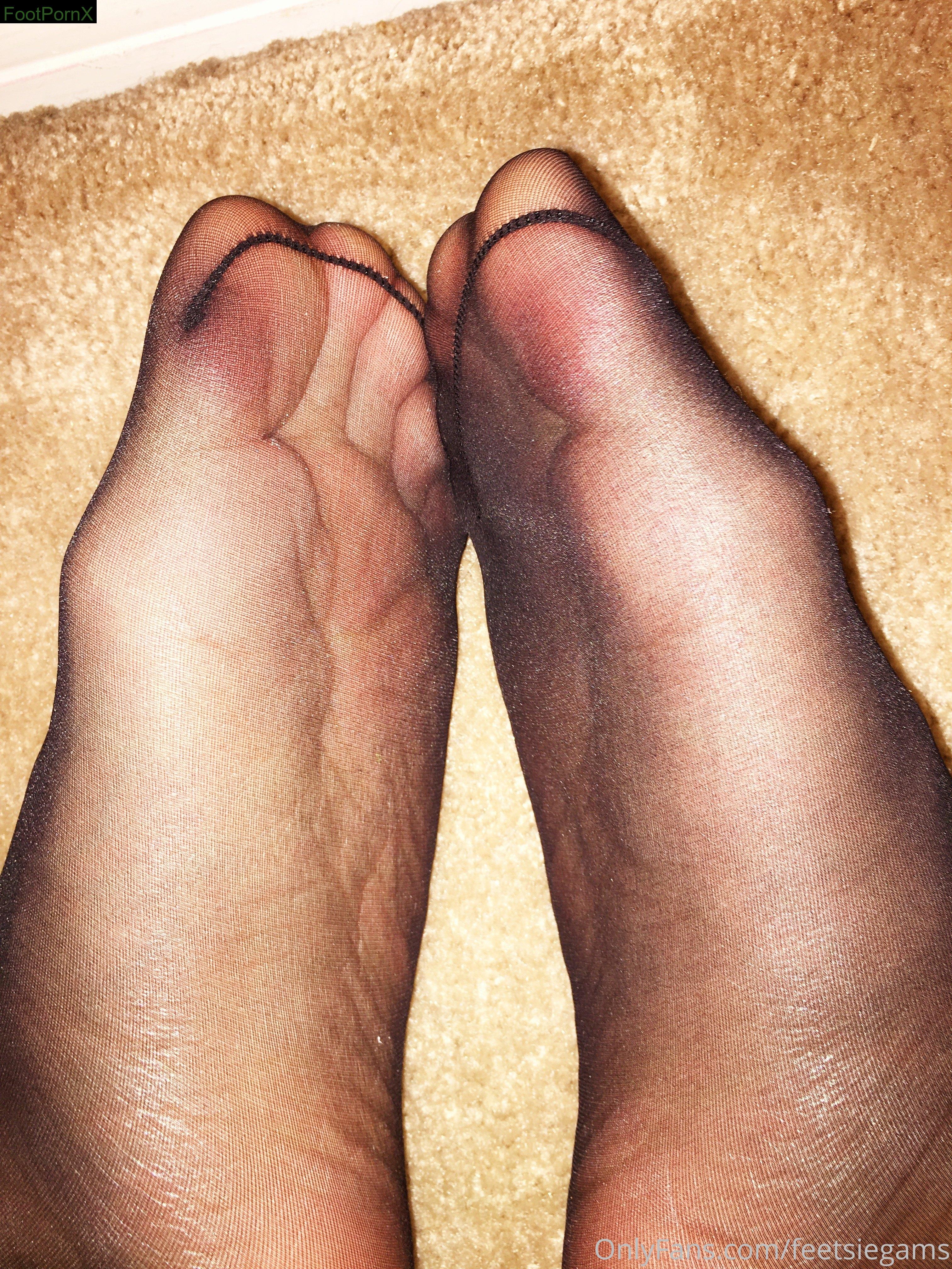 feetsiegams feet photo 11