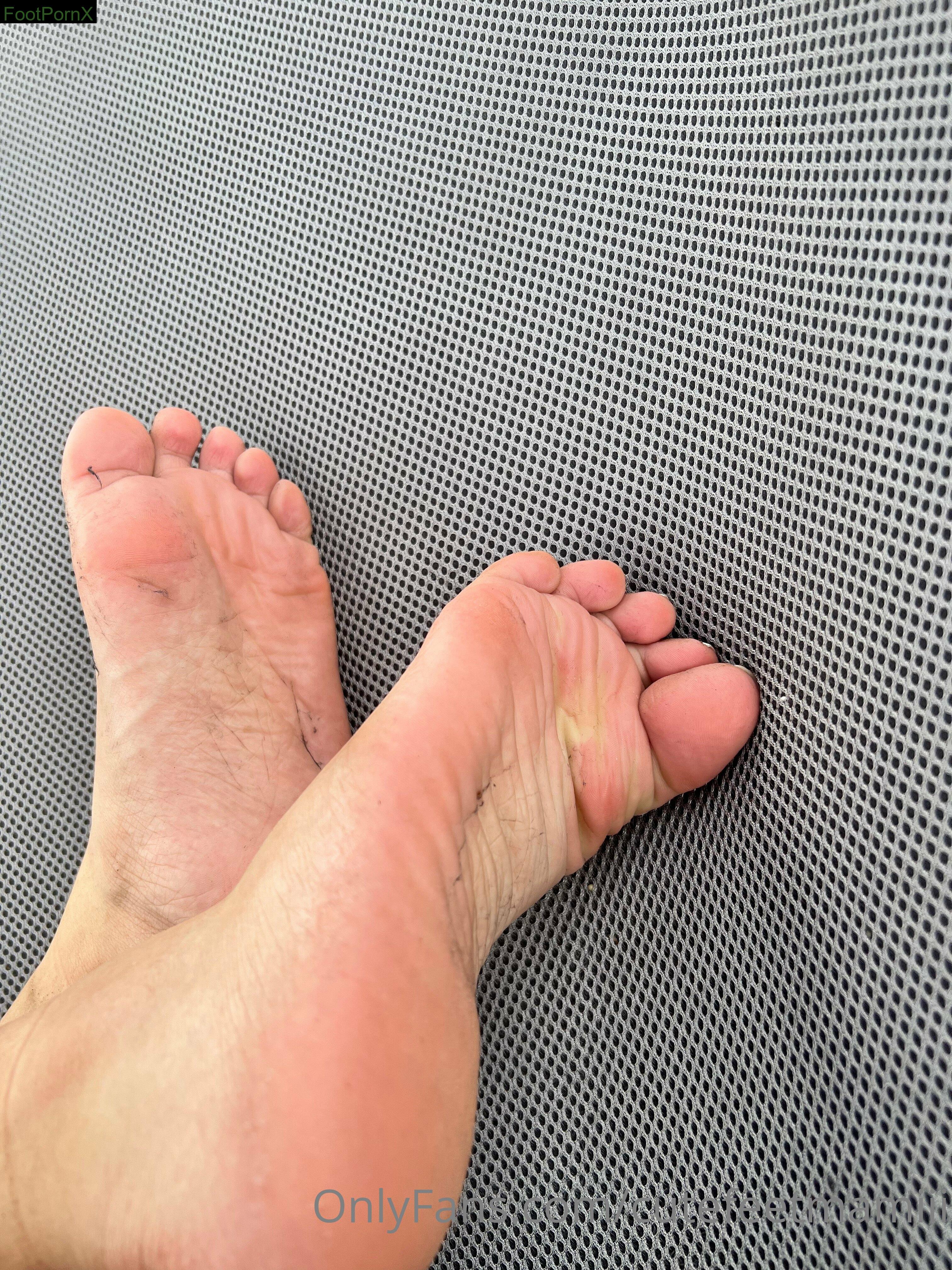 cutefeetmamiii feet photo 4