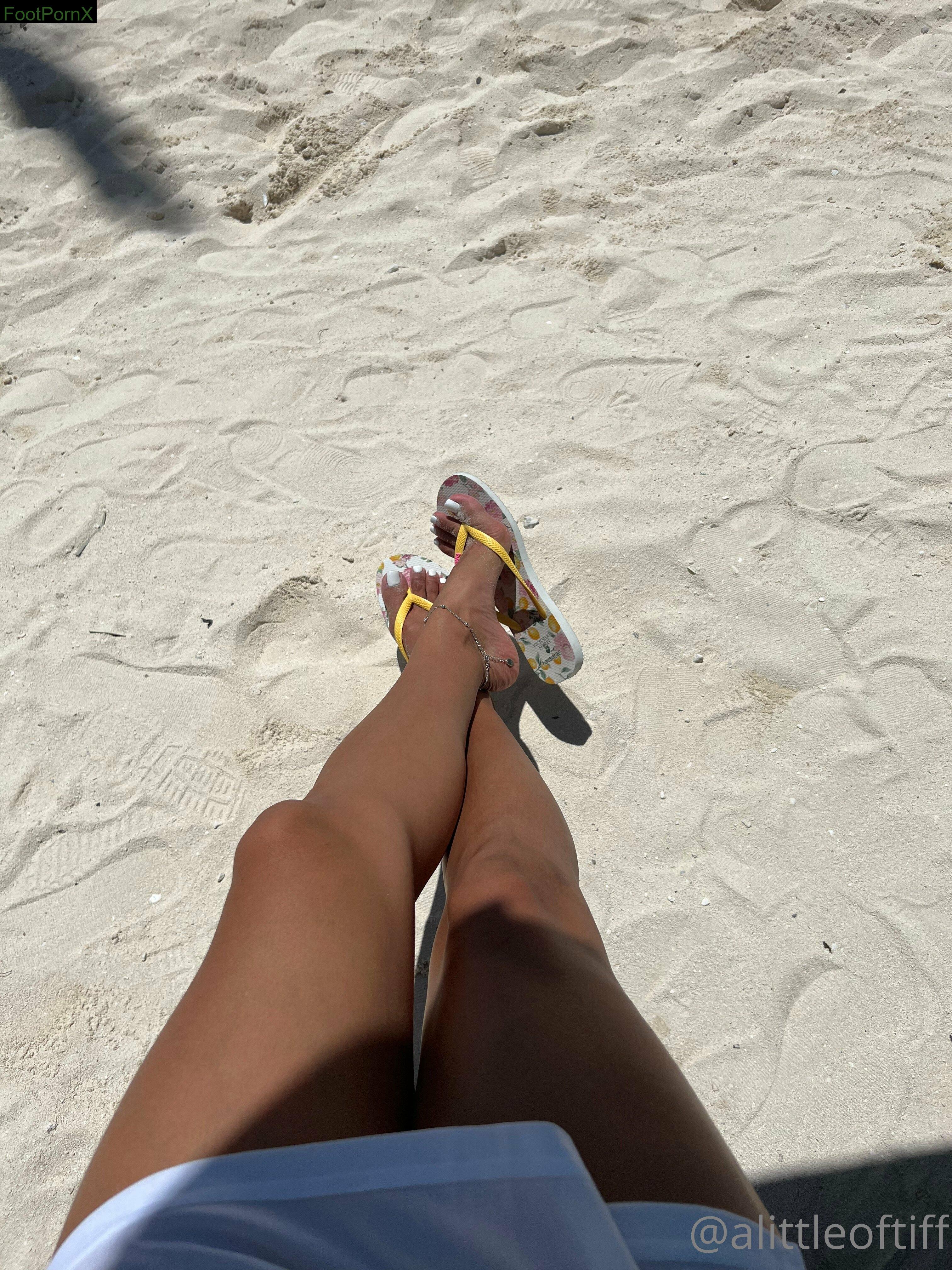 alittleoftiff feet photo 10