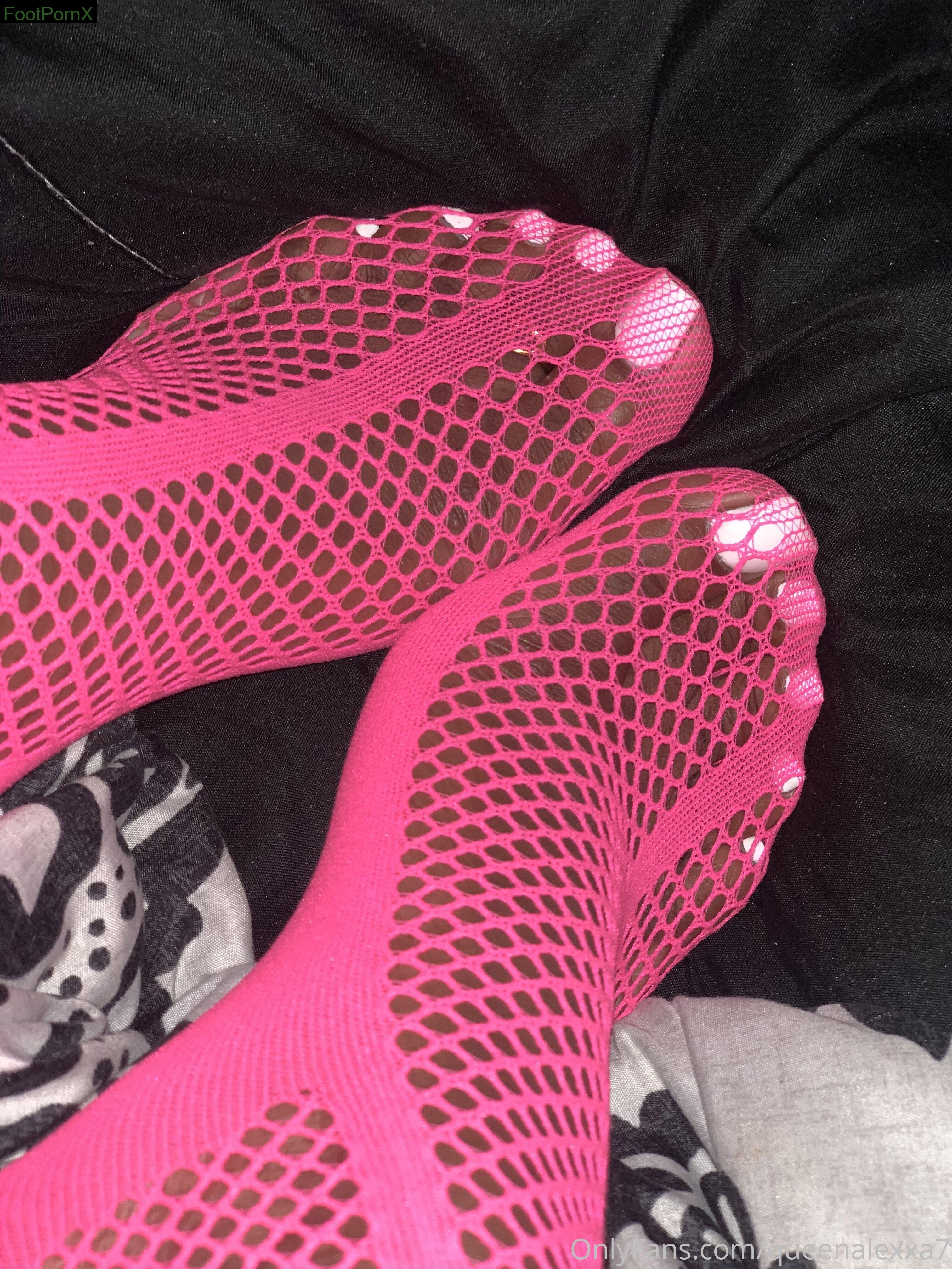 empressalexxa feet photo 9