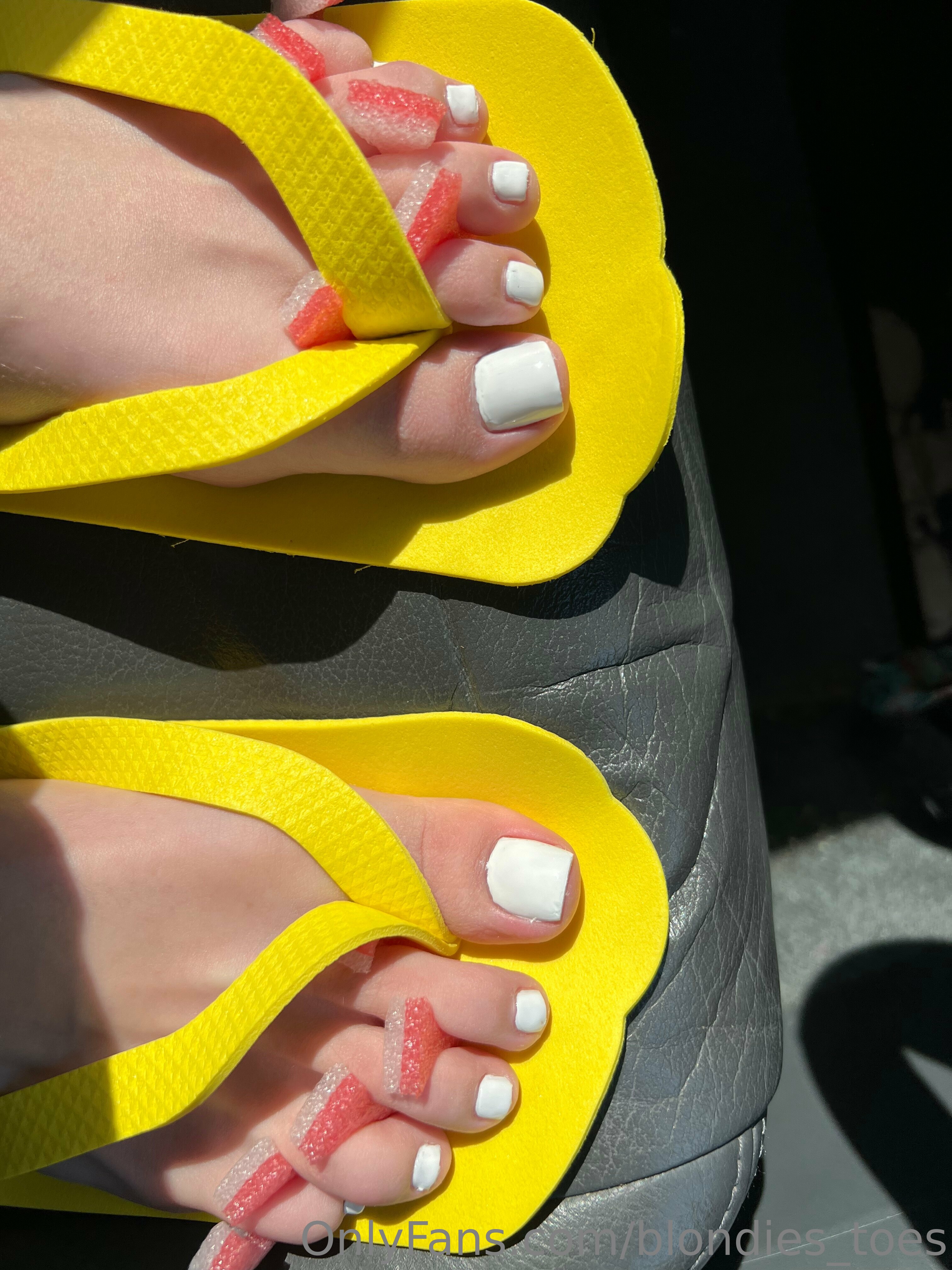 brees_feet1 feet photo 14