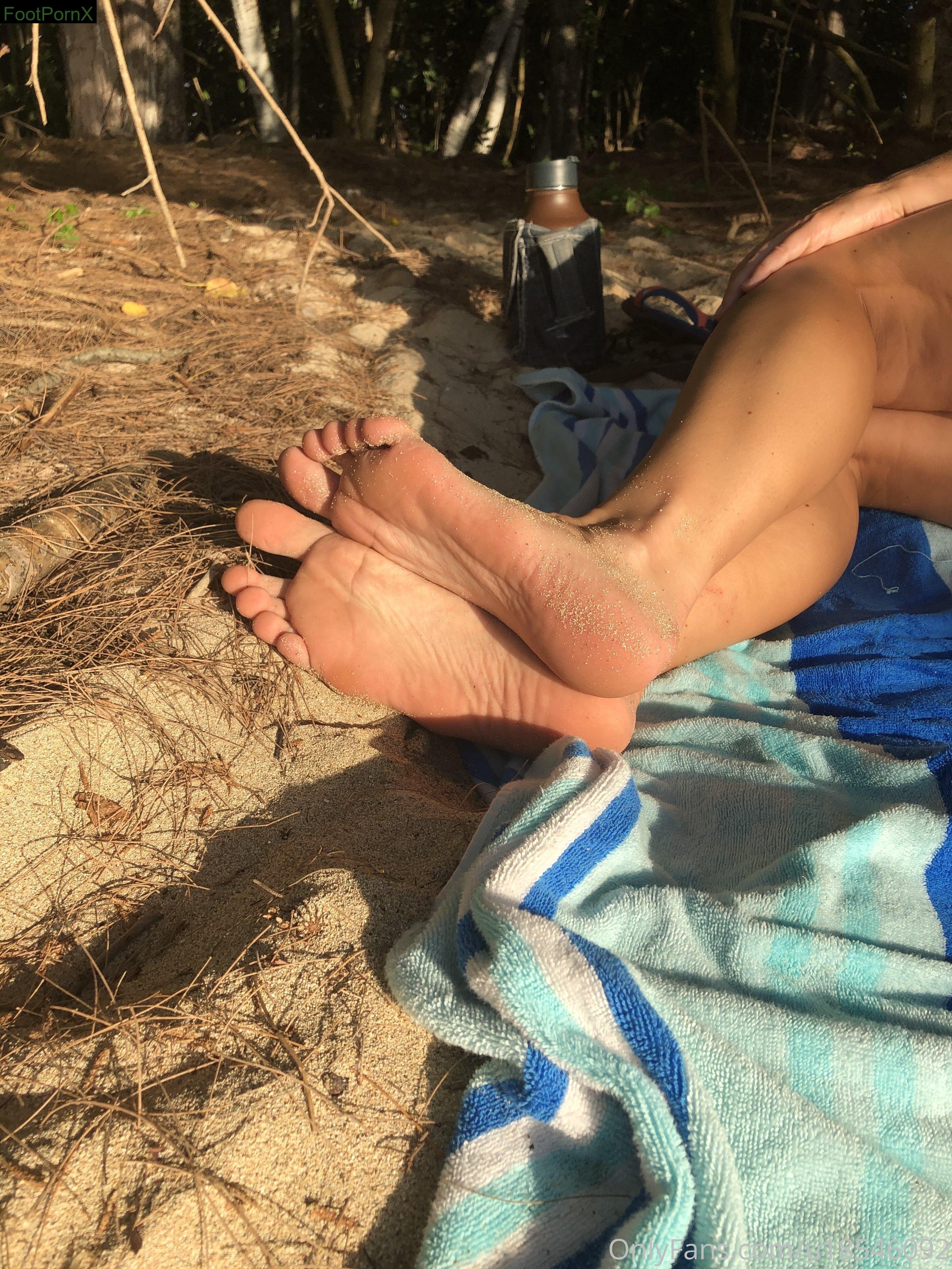 thebarefootcutie feet photo 19