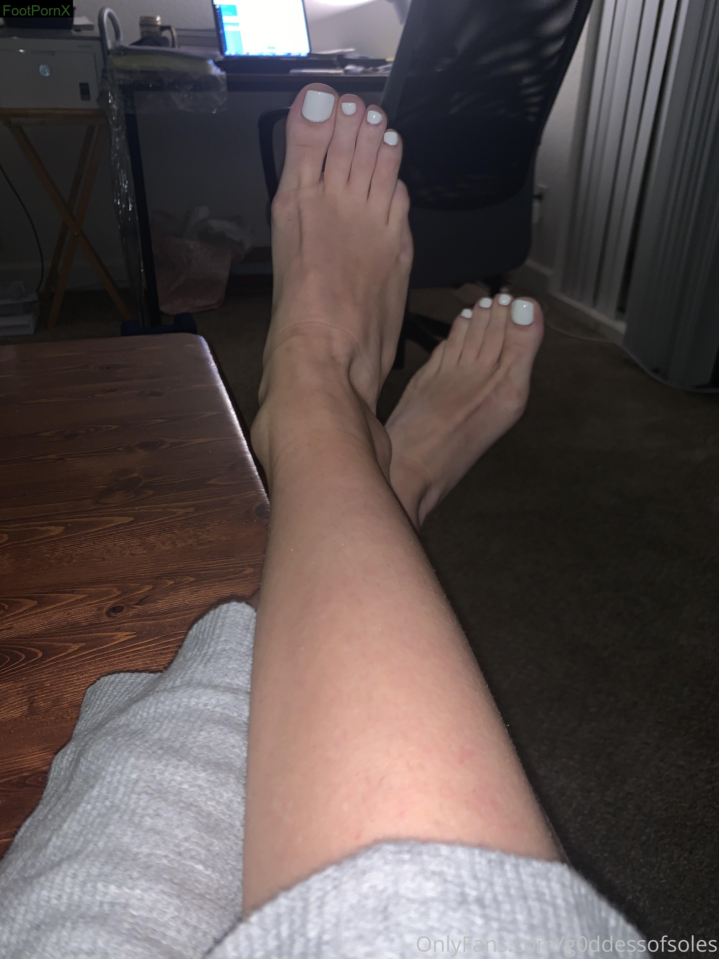 g0ddessofsoles feet photo 9