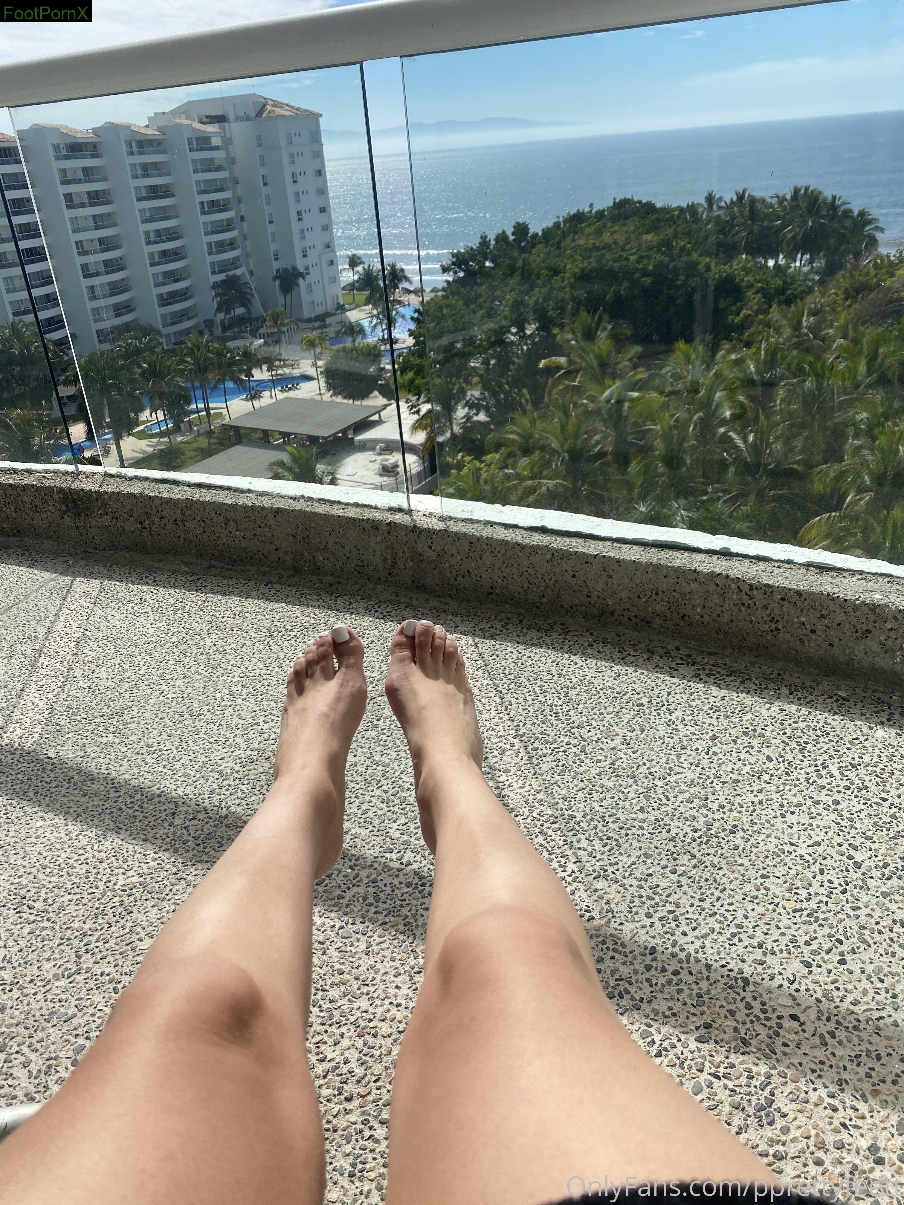 pprettyfeett feet photo 19