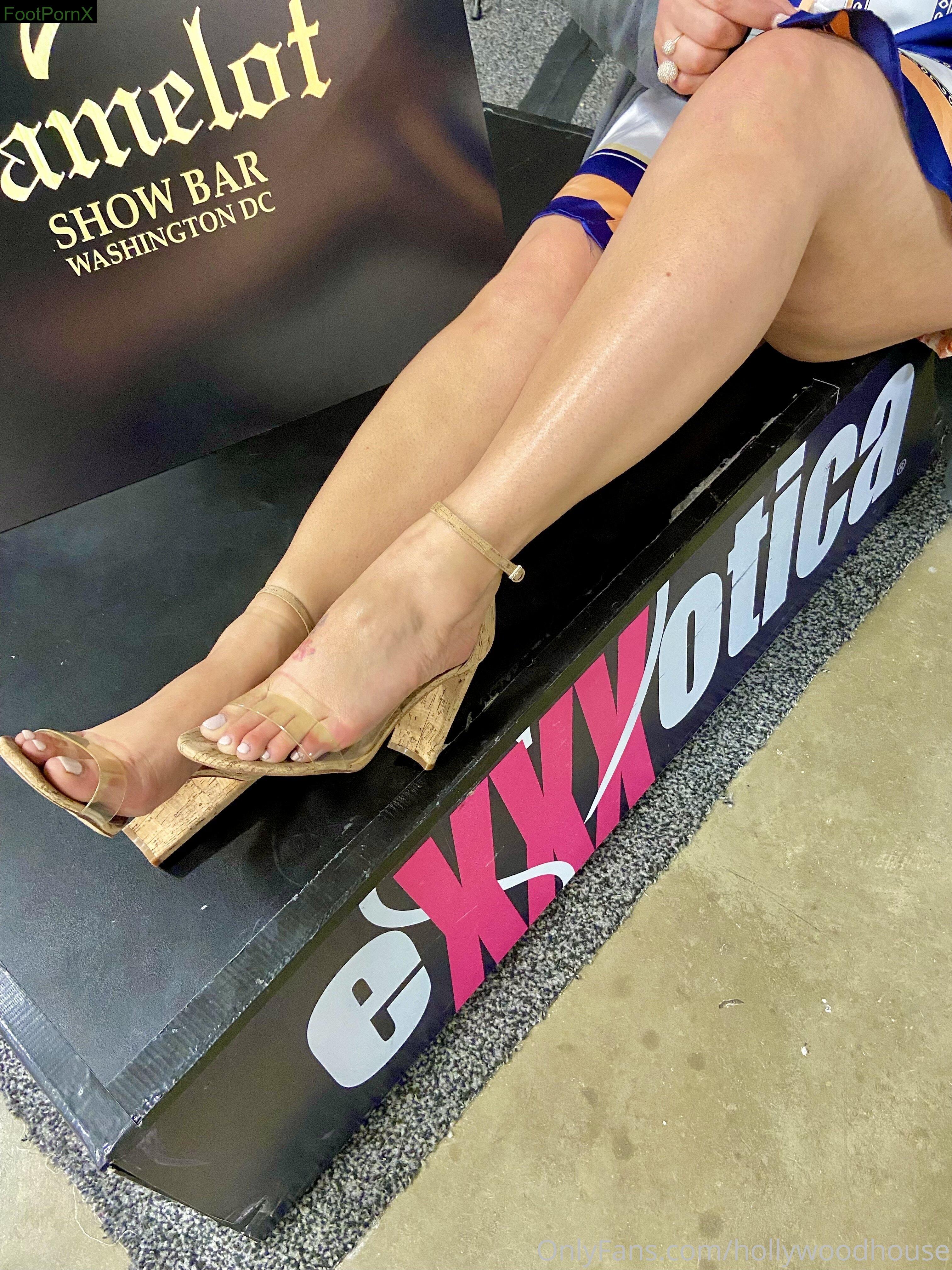hollywoodhouse feet photo 21