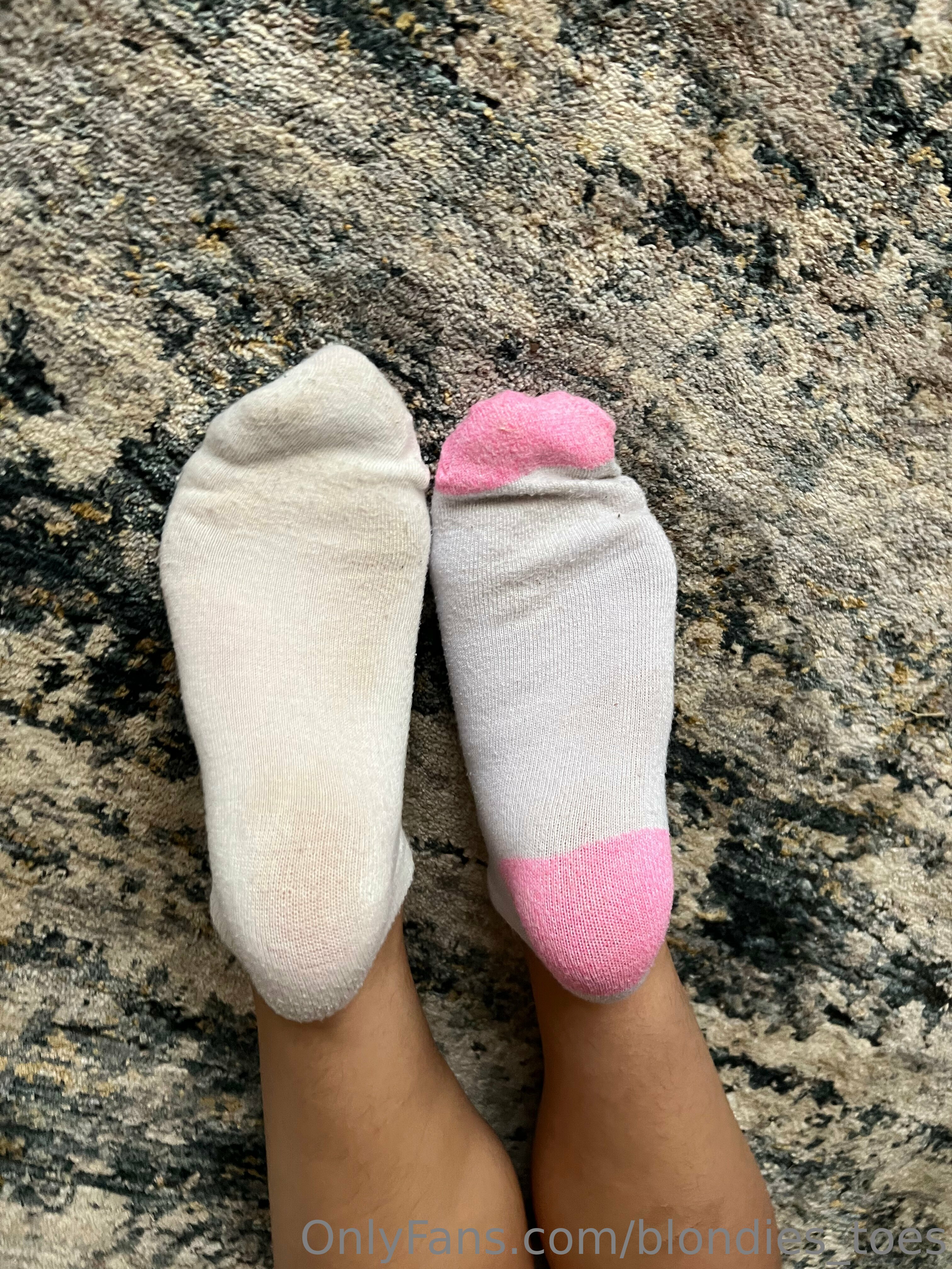 brees_feet1 feet photo 11