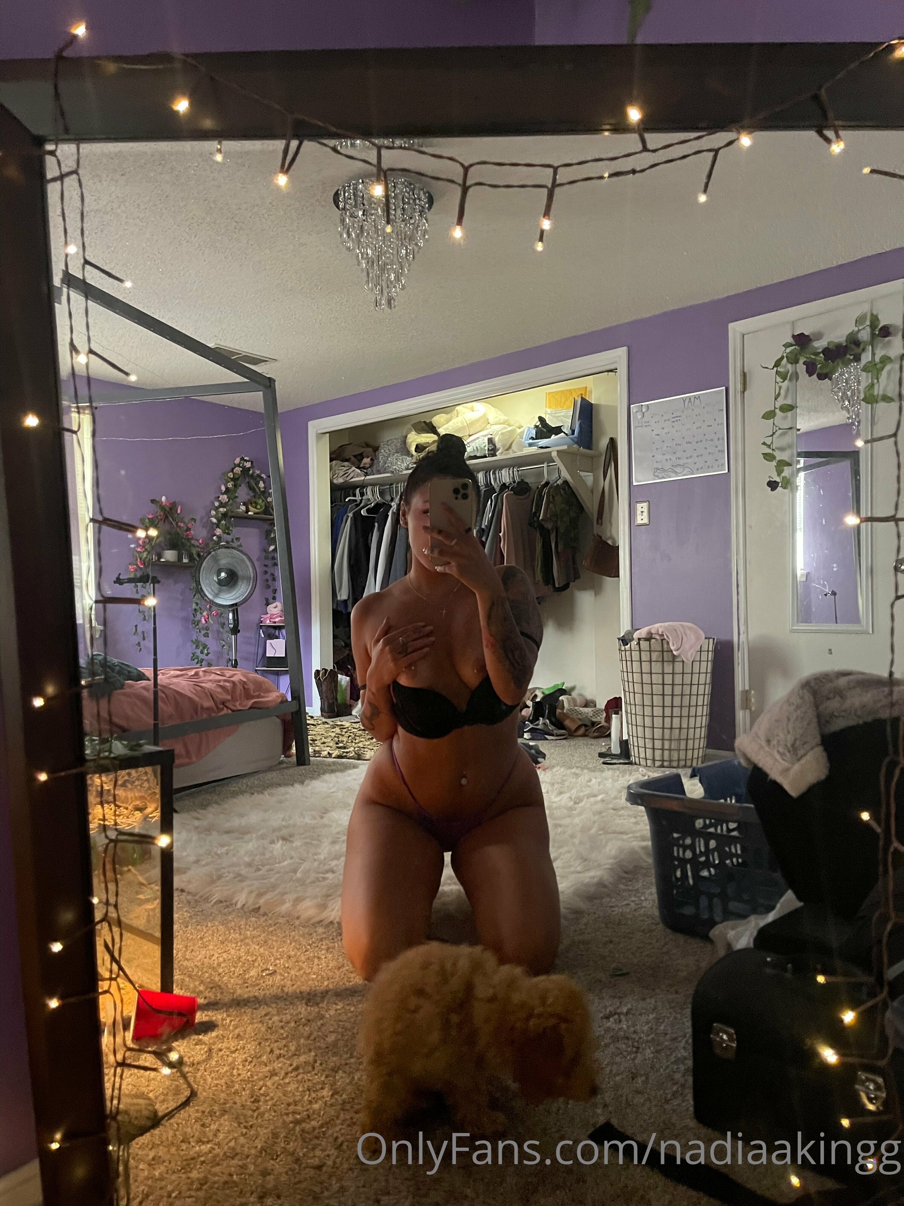 nadiaakingg feet photo 19