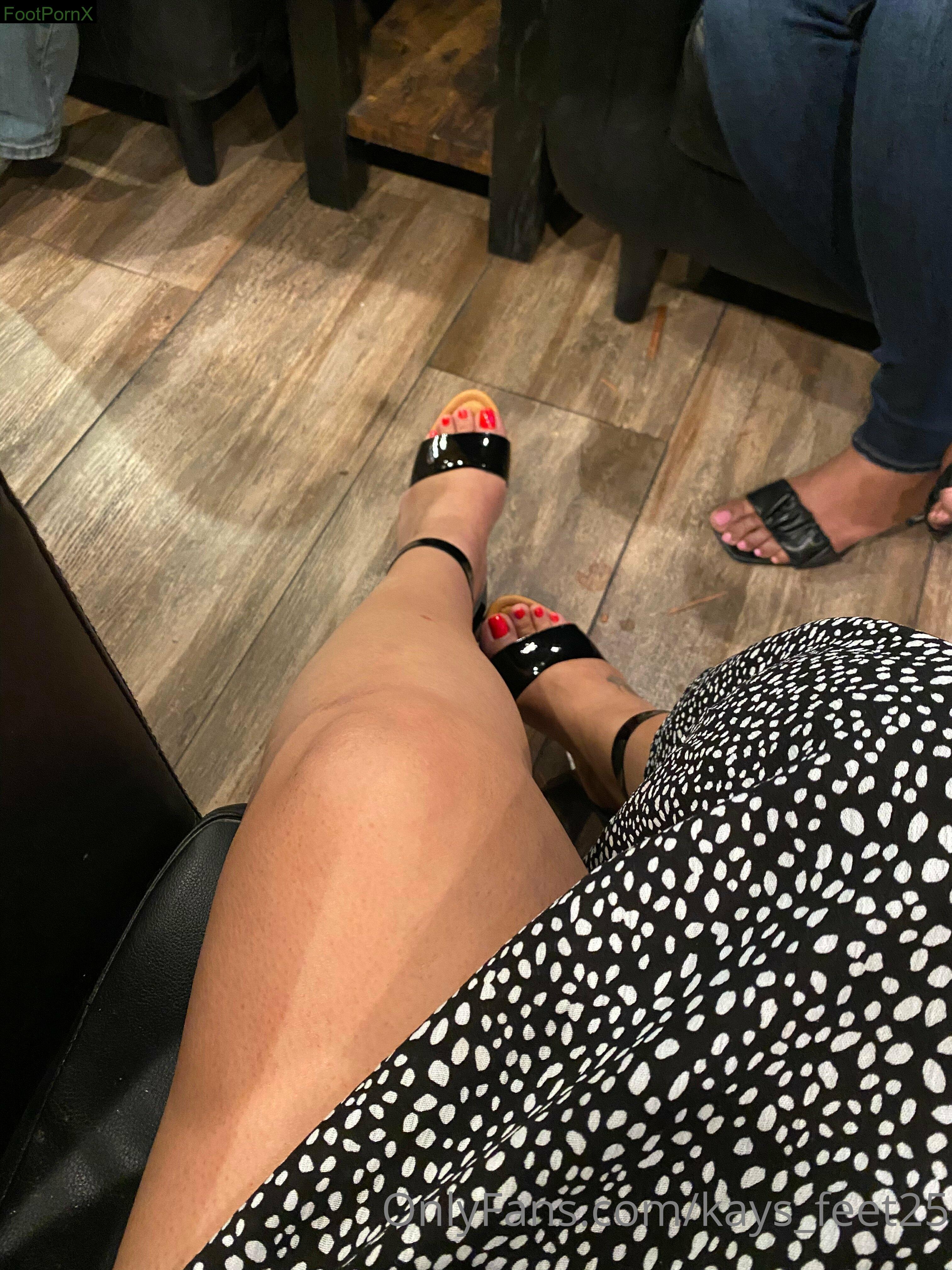 kays_feet25 feet photo 22