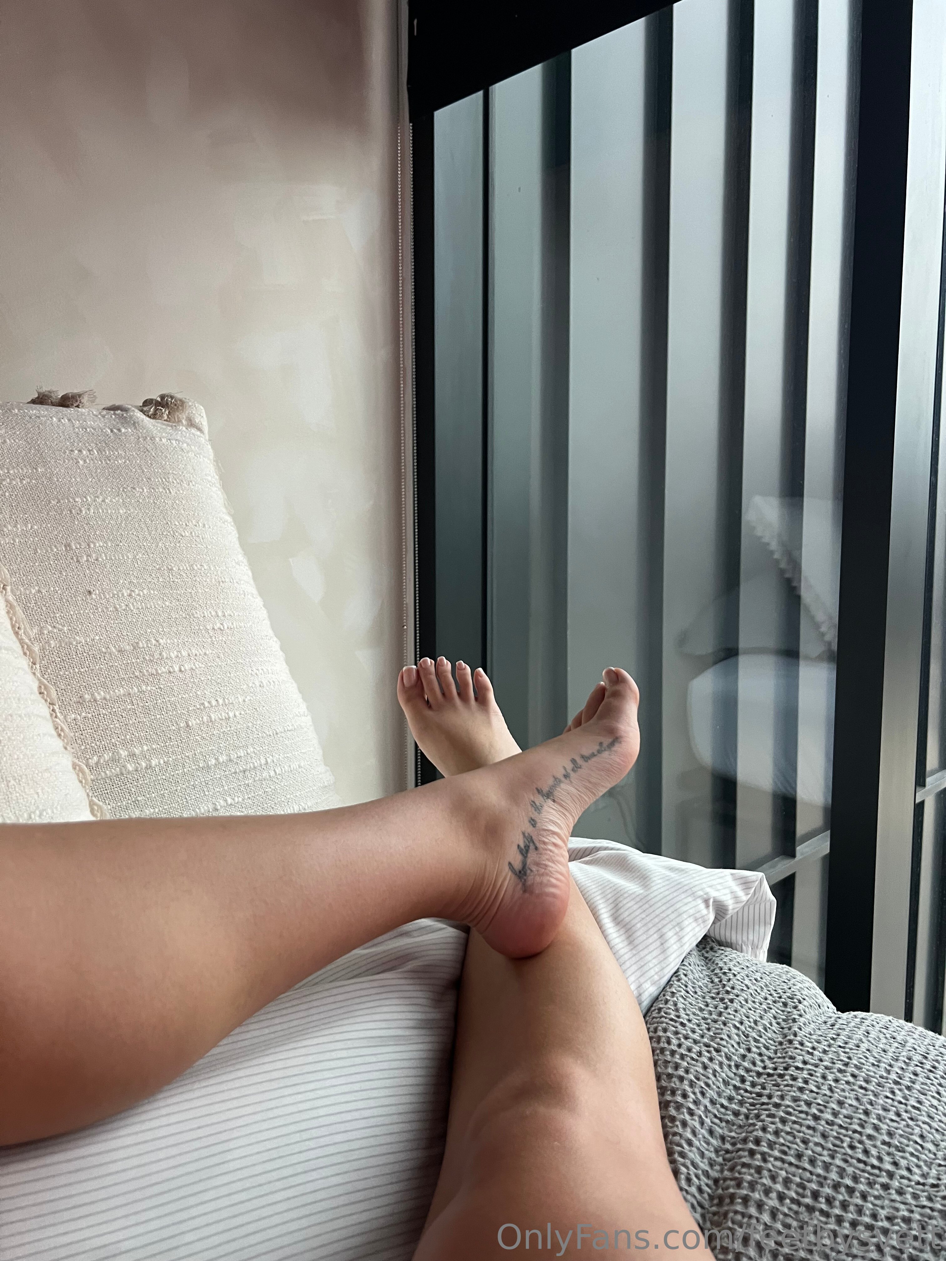 feetbysvett feet photo 1