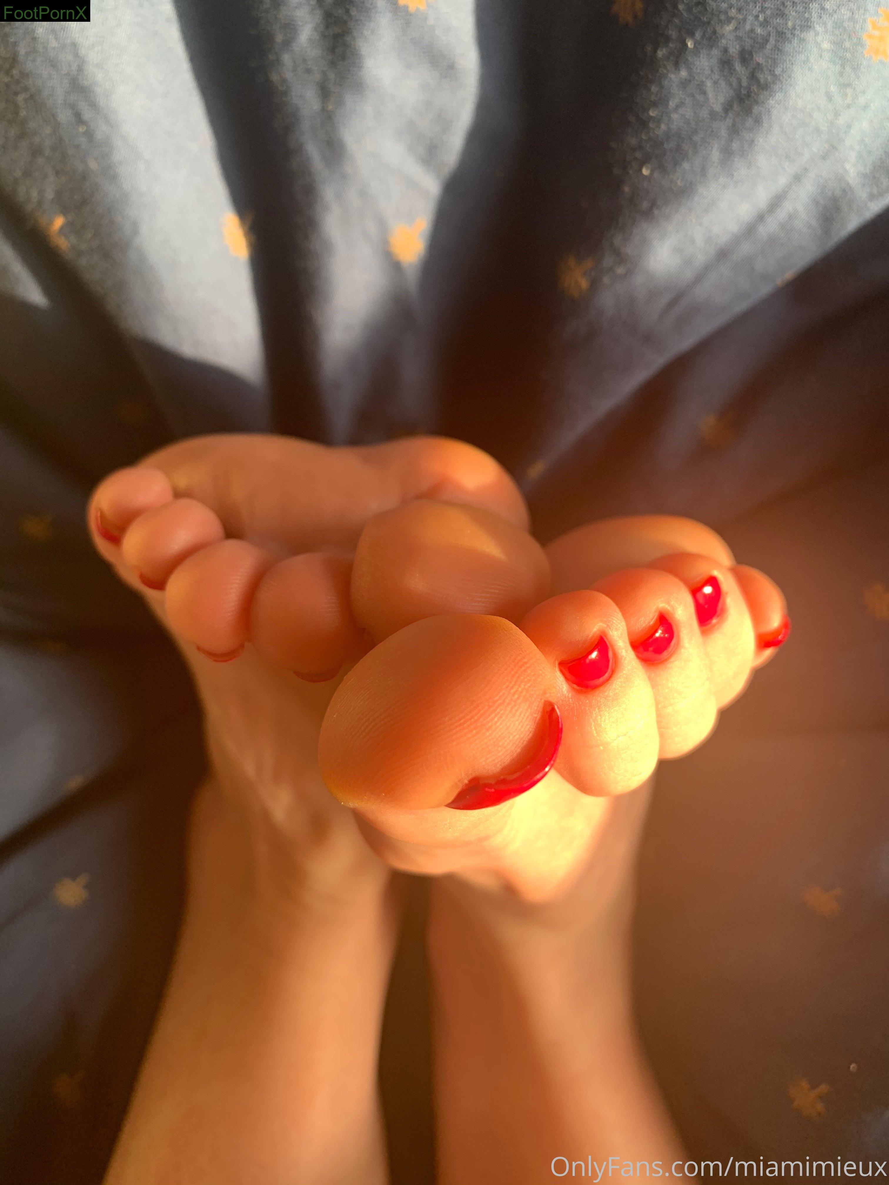 miamimieux feet photo 14