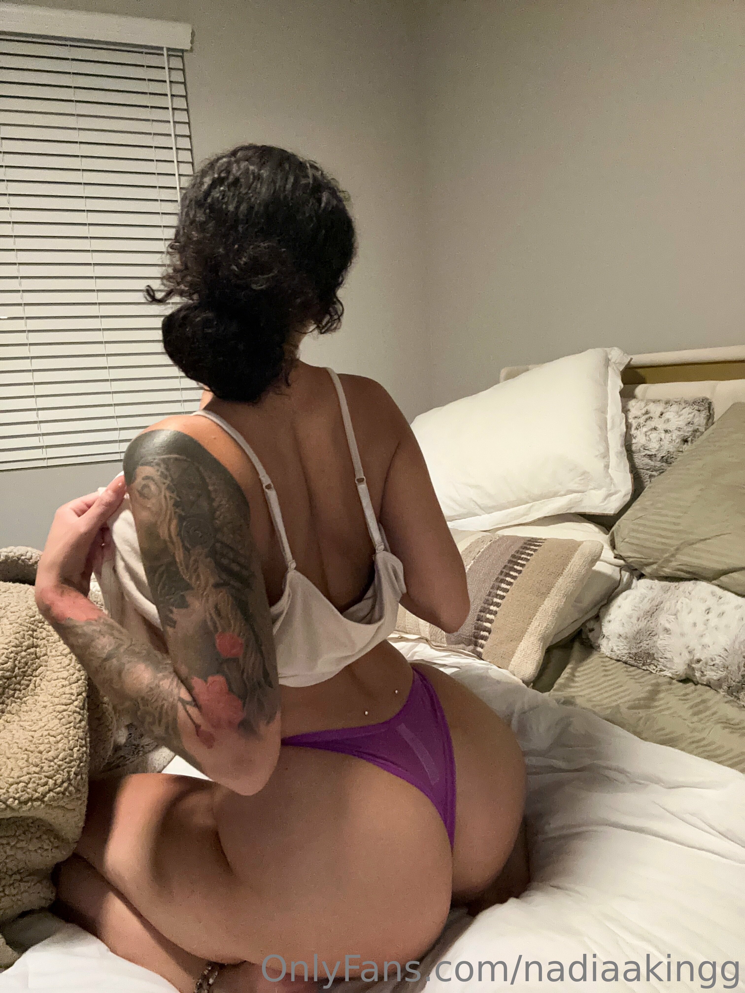 nadiaakingg feet photo 20