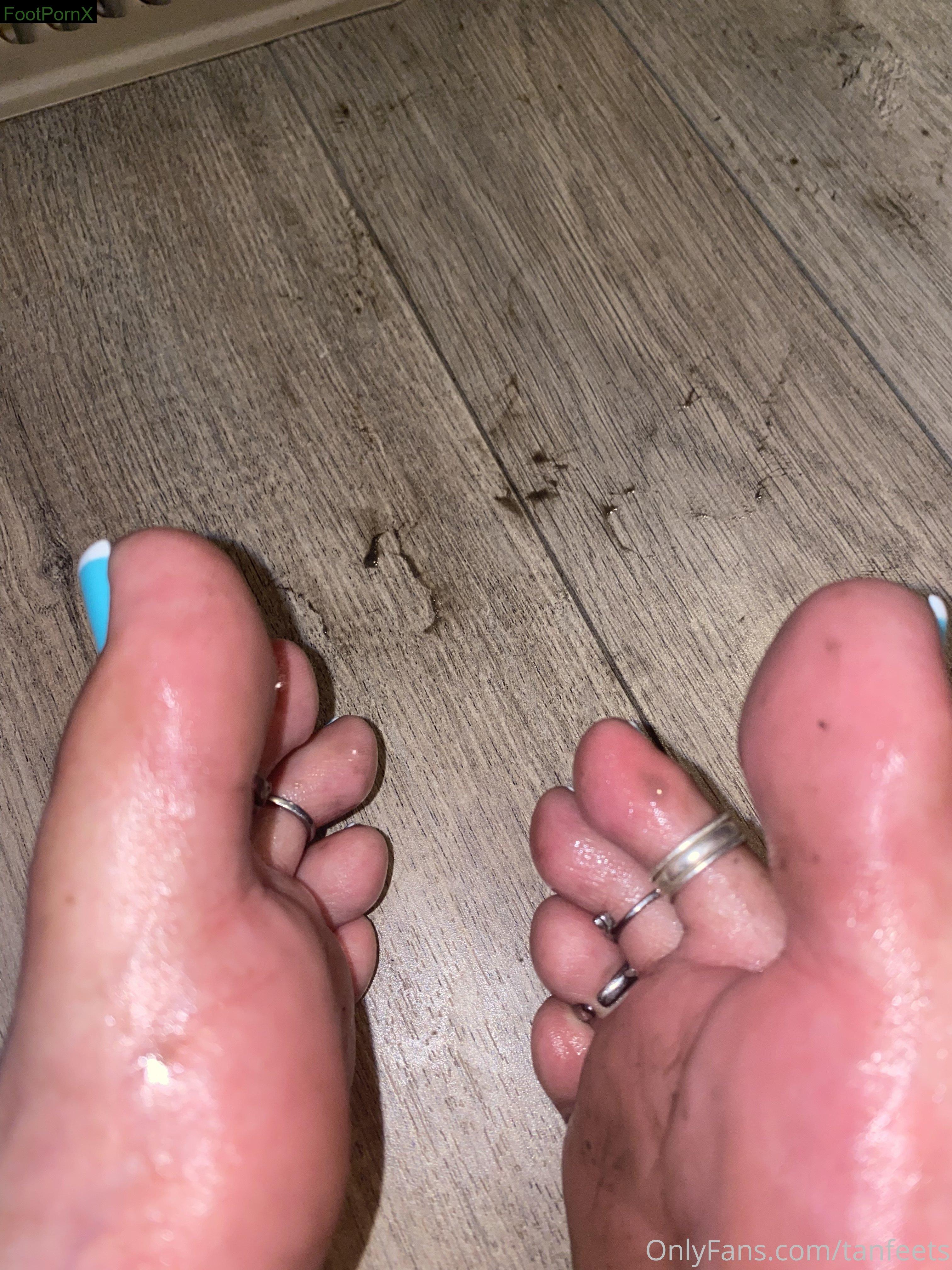 tanfeets feet photo 11