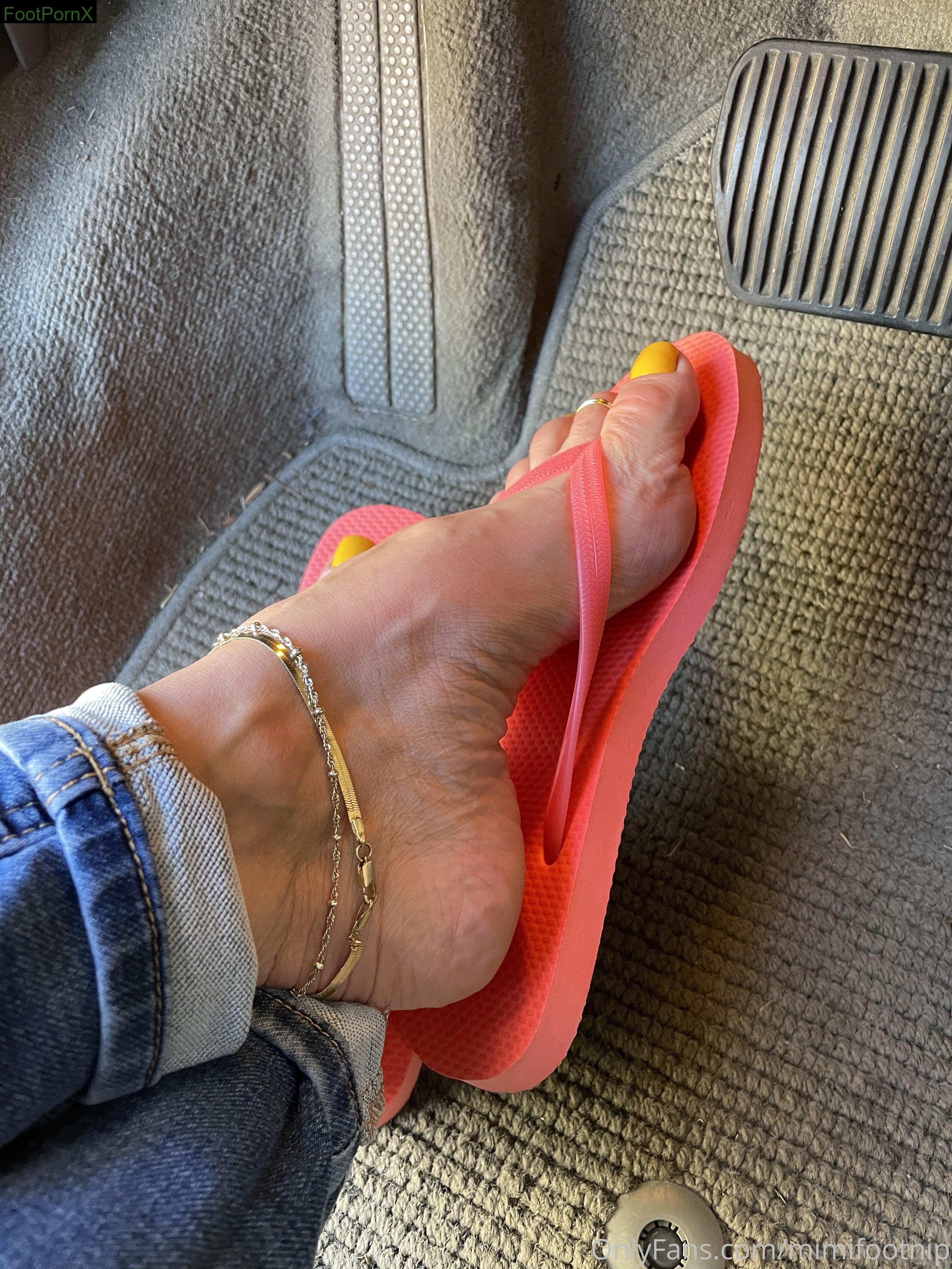 mimifootnip feet photo 9