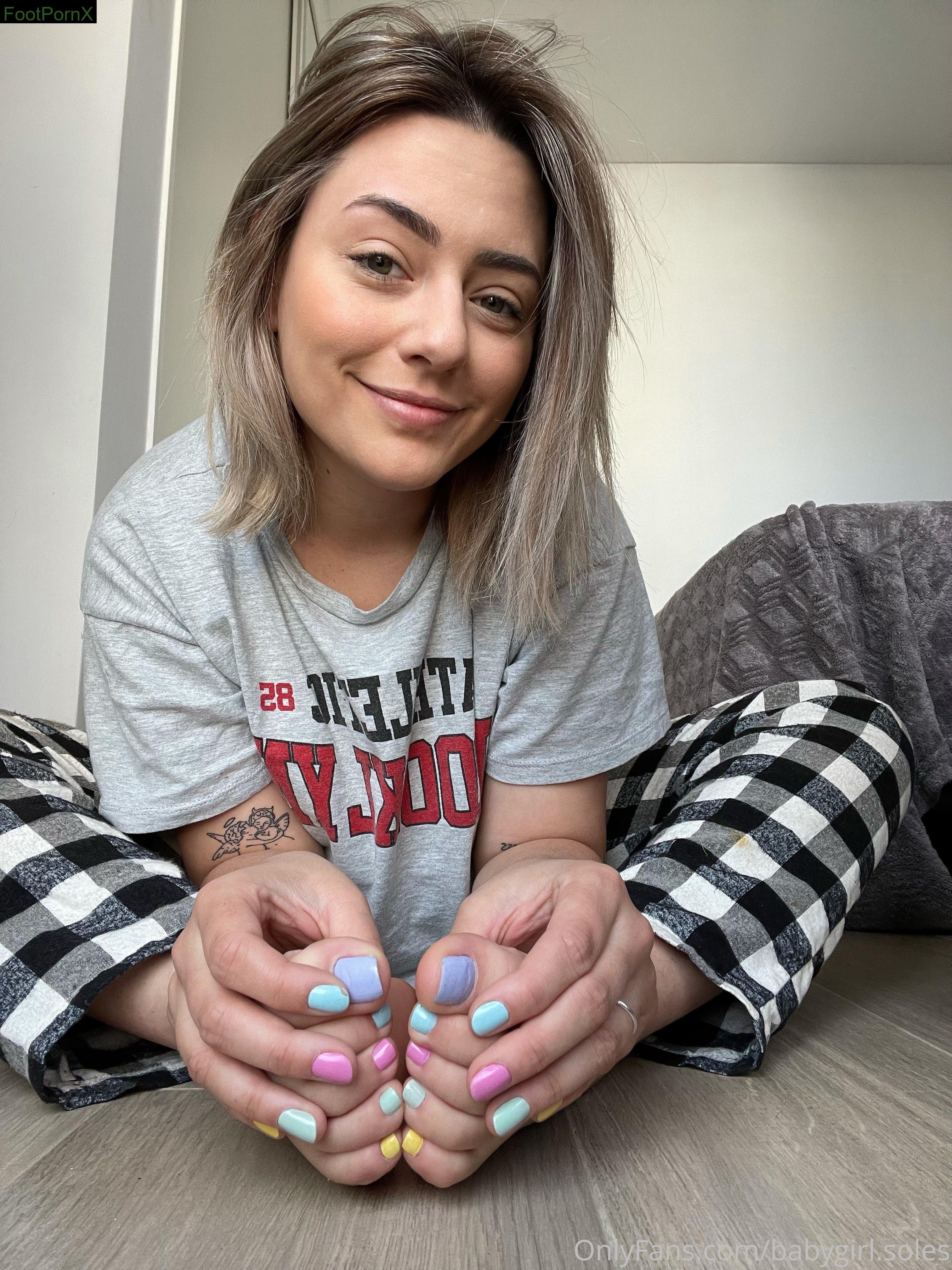 babygirl.soles feet photo 11