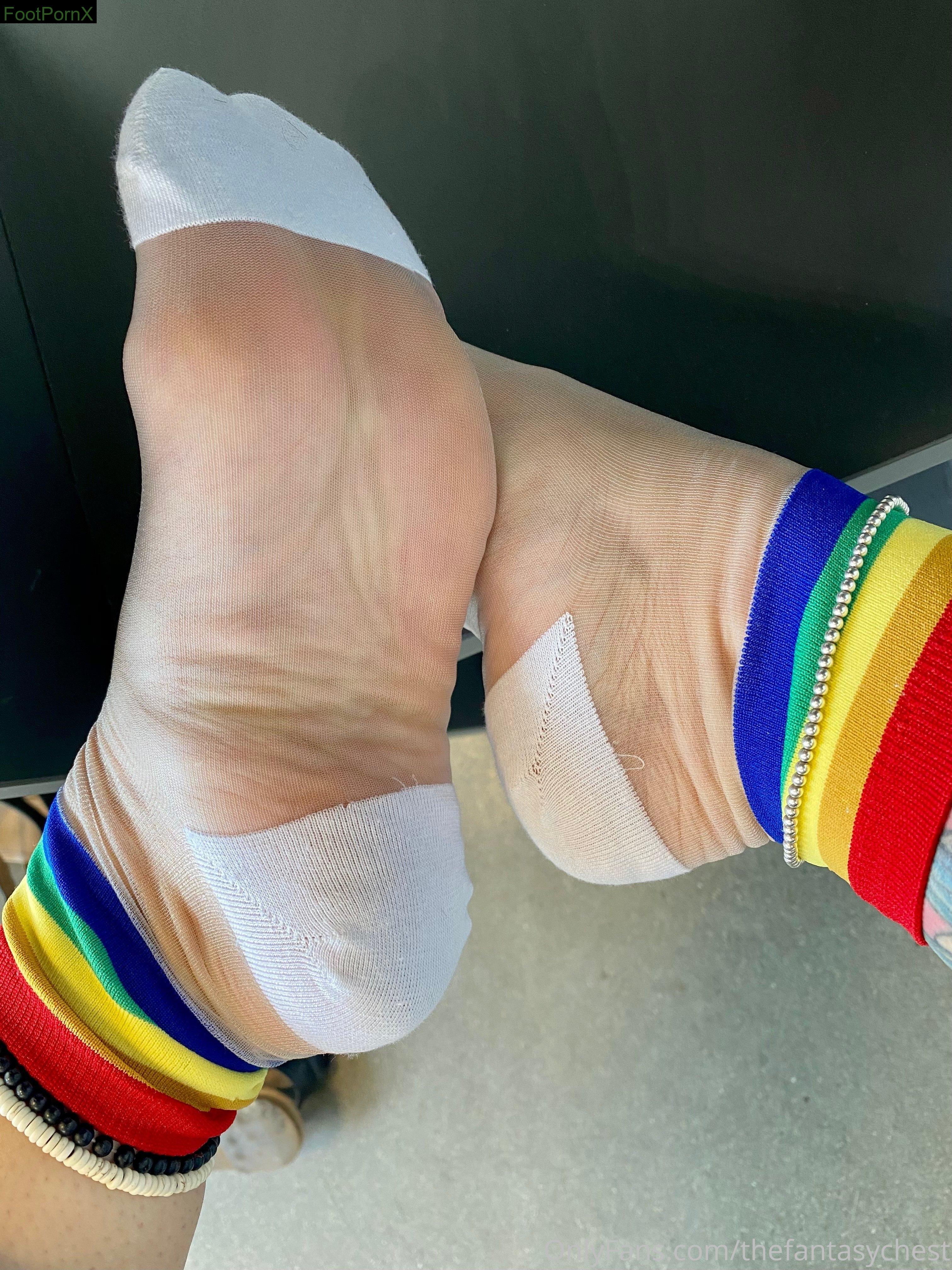 thefantasychest feet photo 3