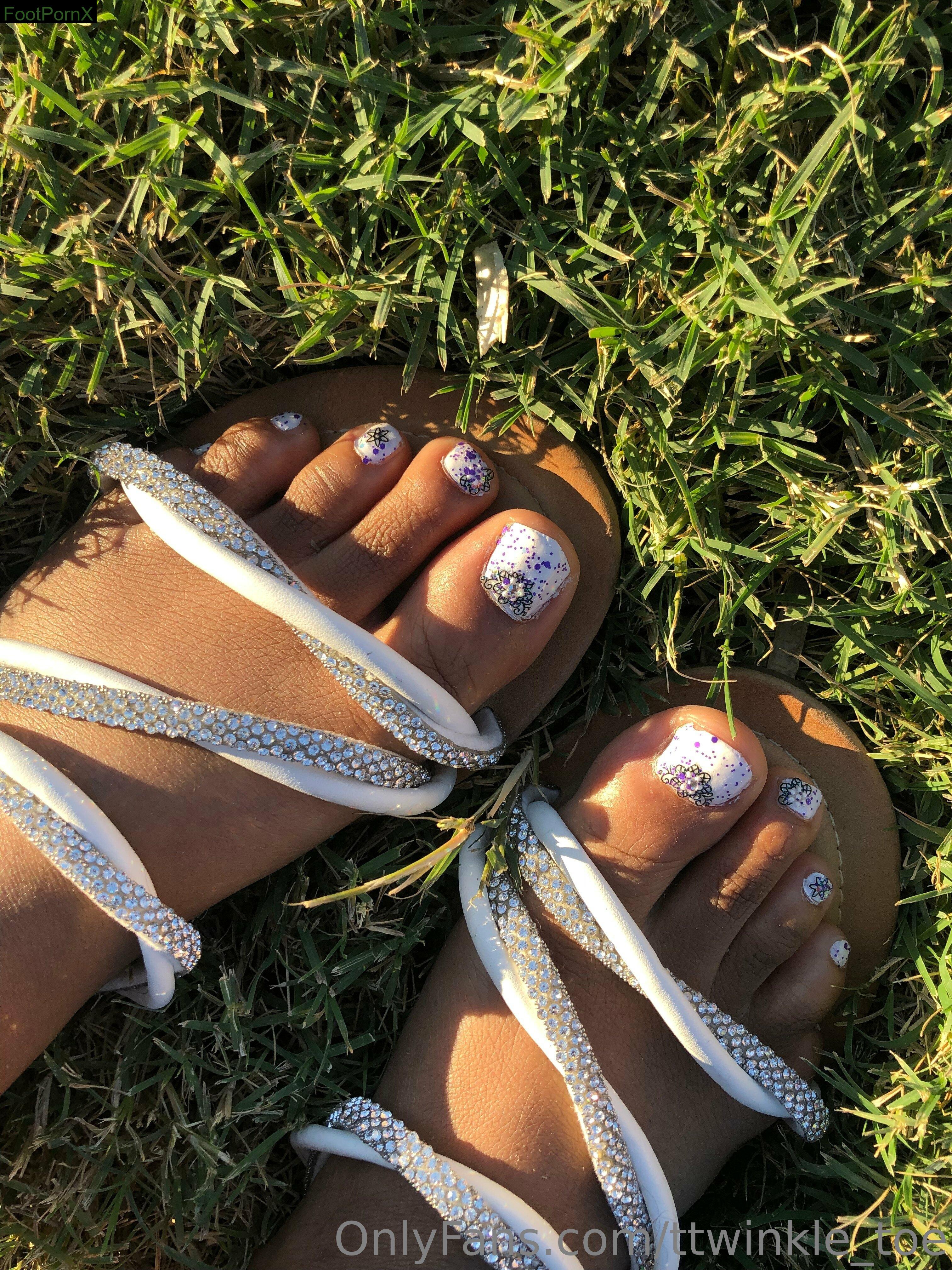 ttwinkle_toe feet photo 17