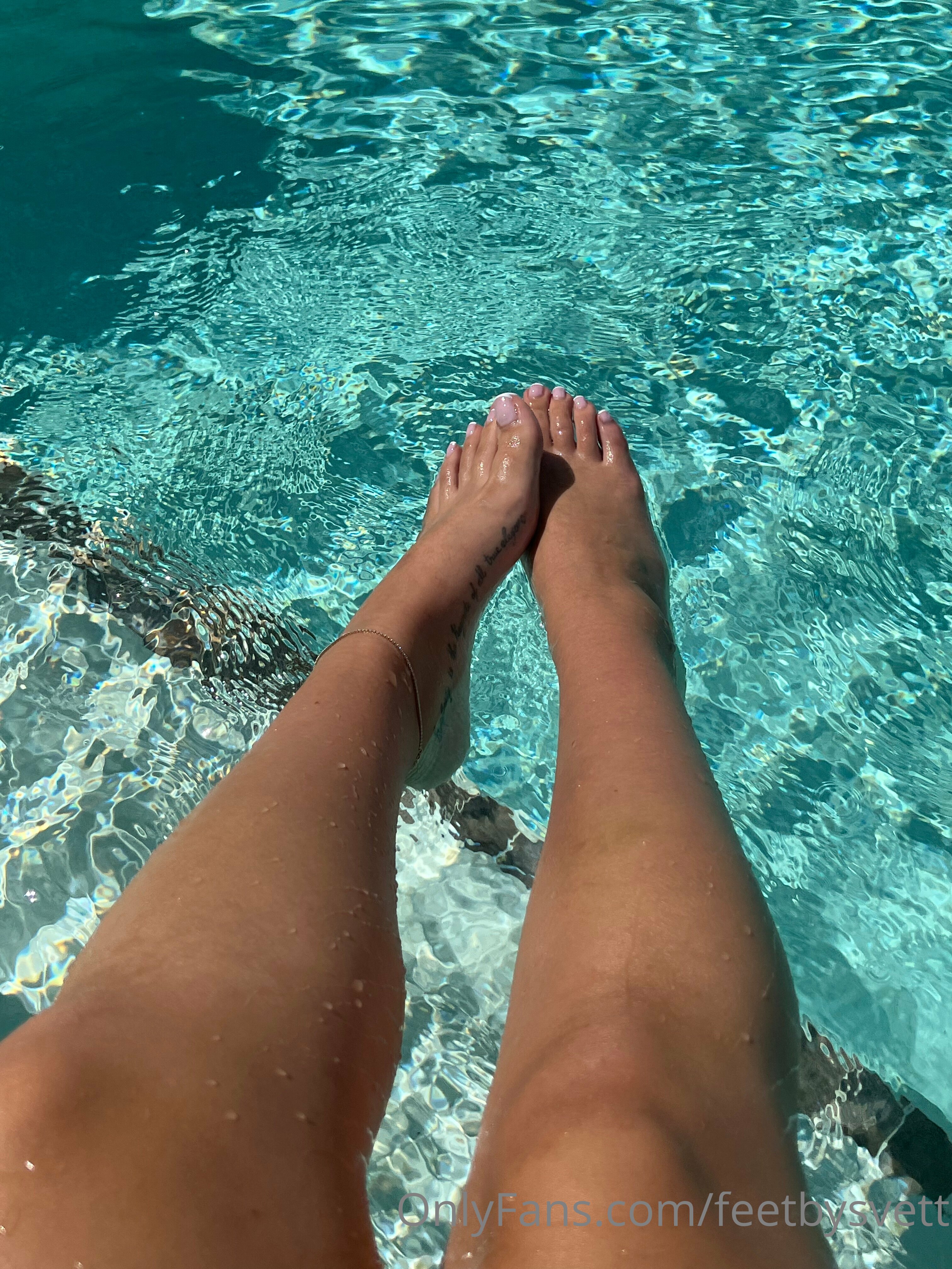 feetbysvett feet photo 3