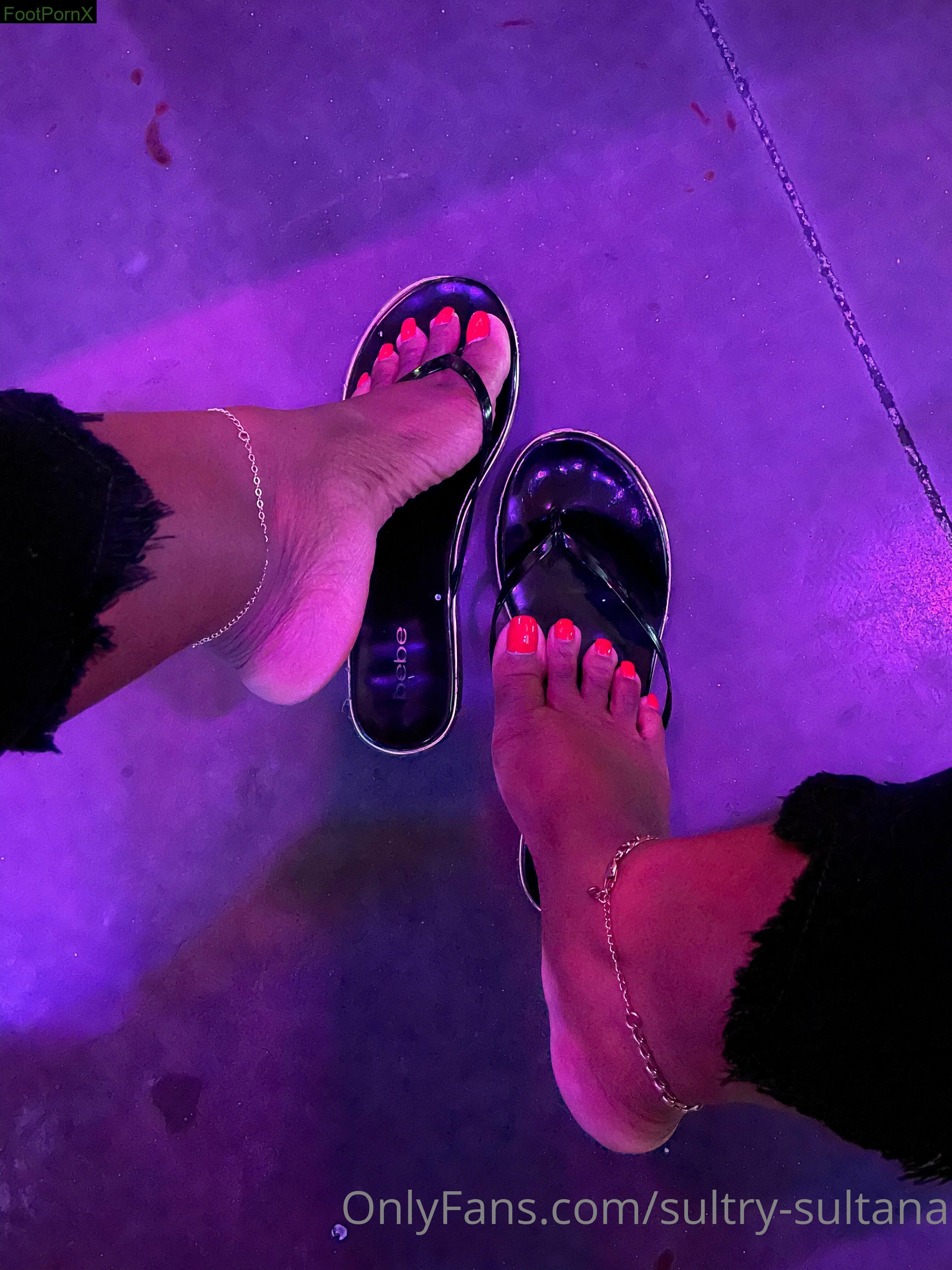 sultry-sultana feet photo 22