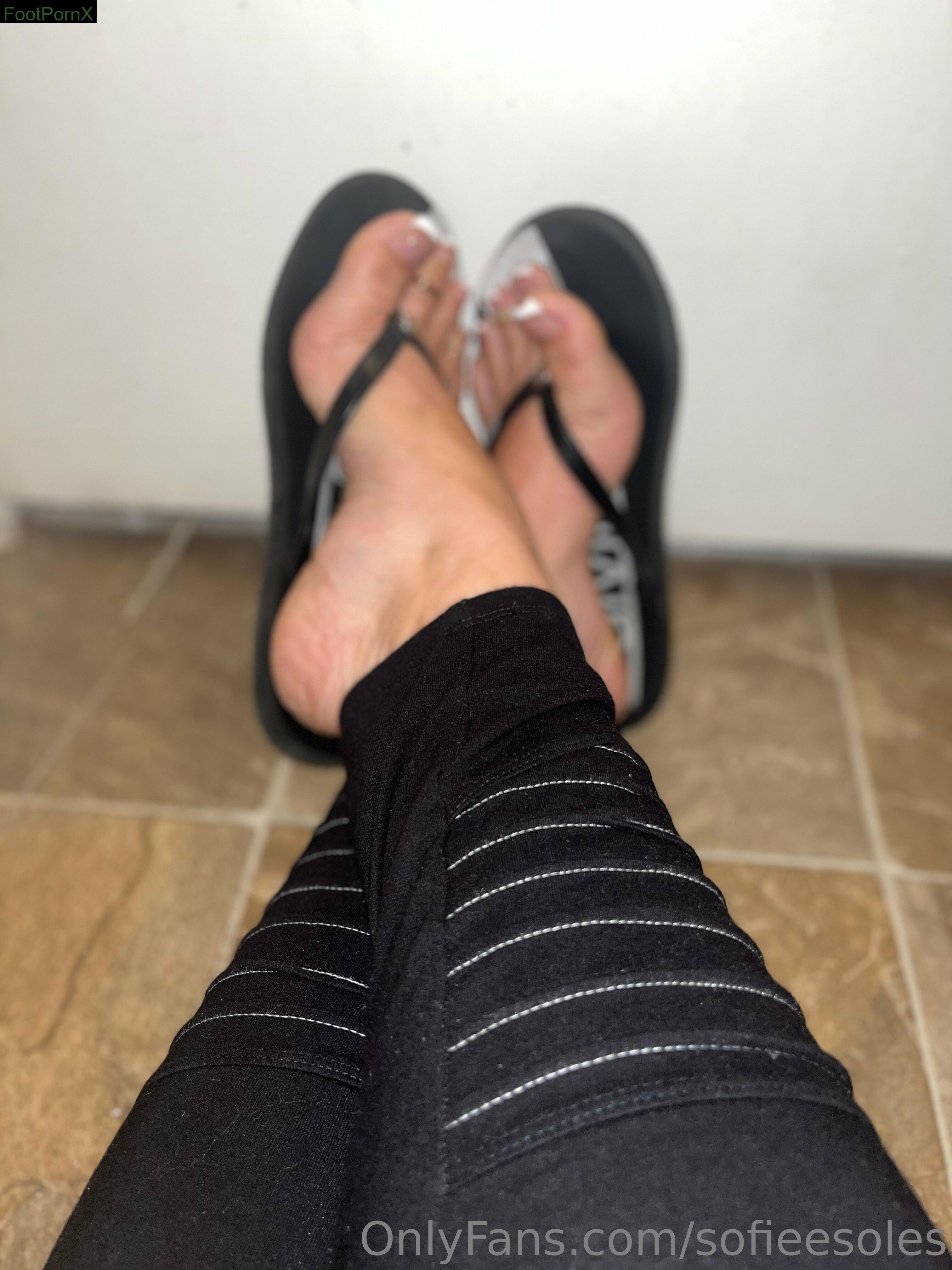 sofieesoles feet photo 14