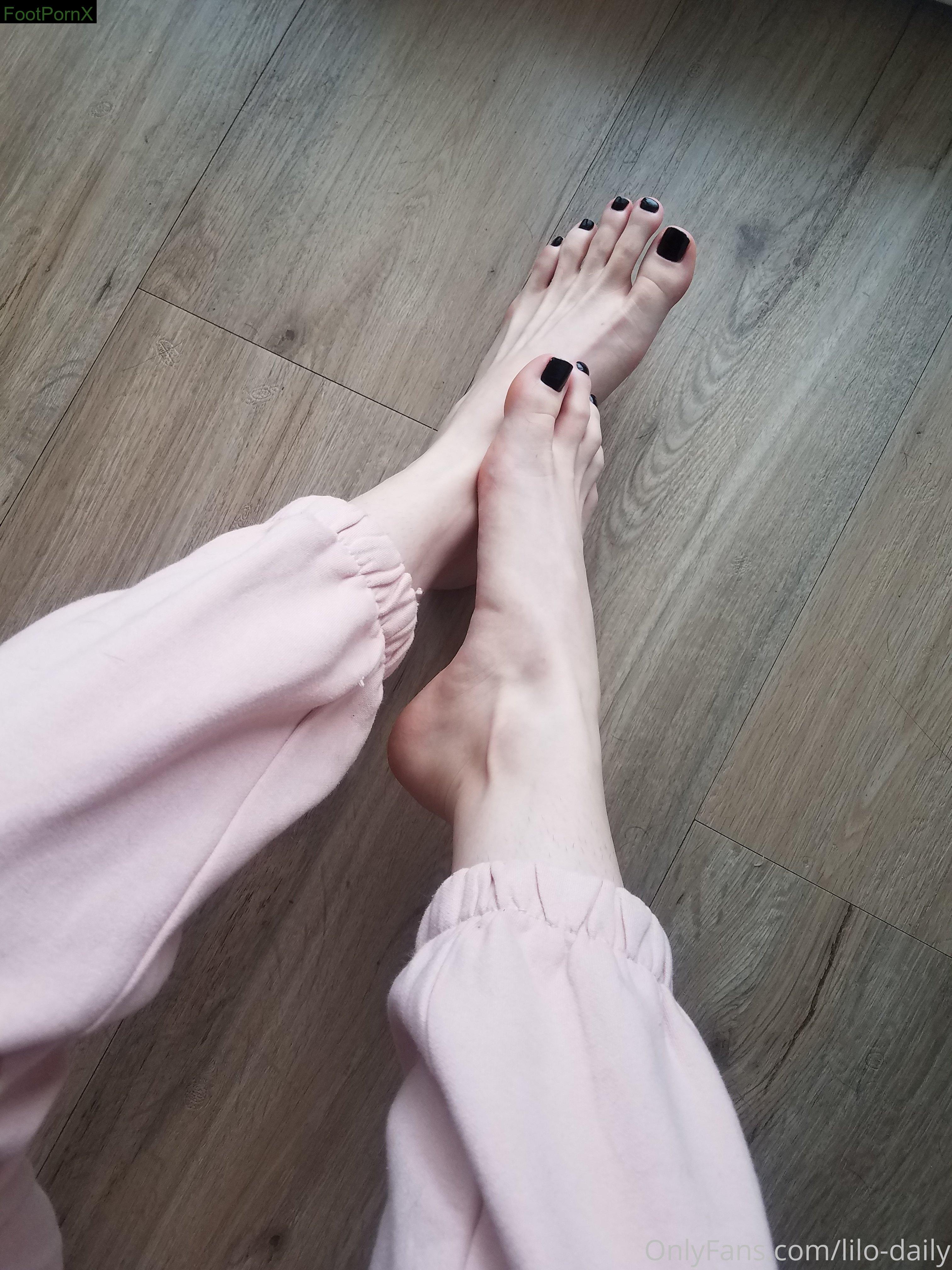 lilo-daily feet photo 5