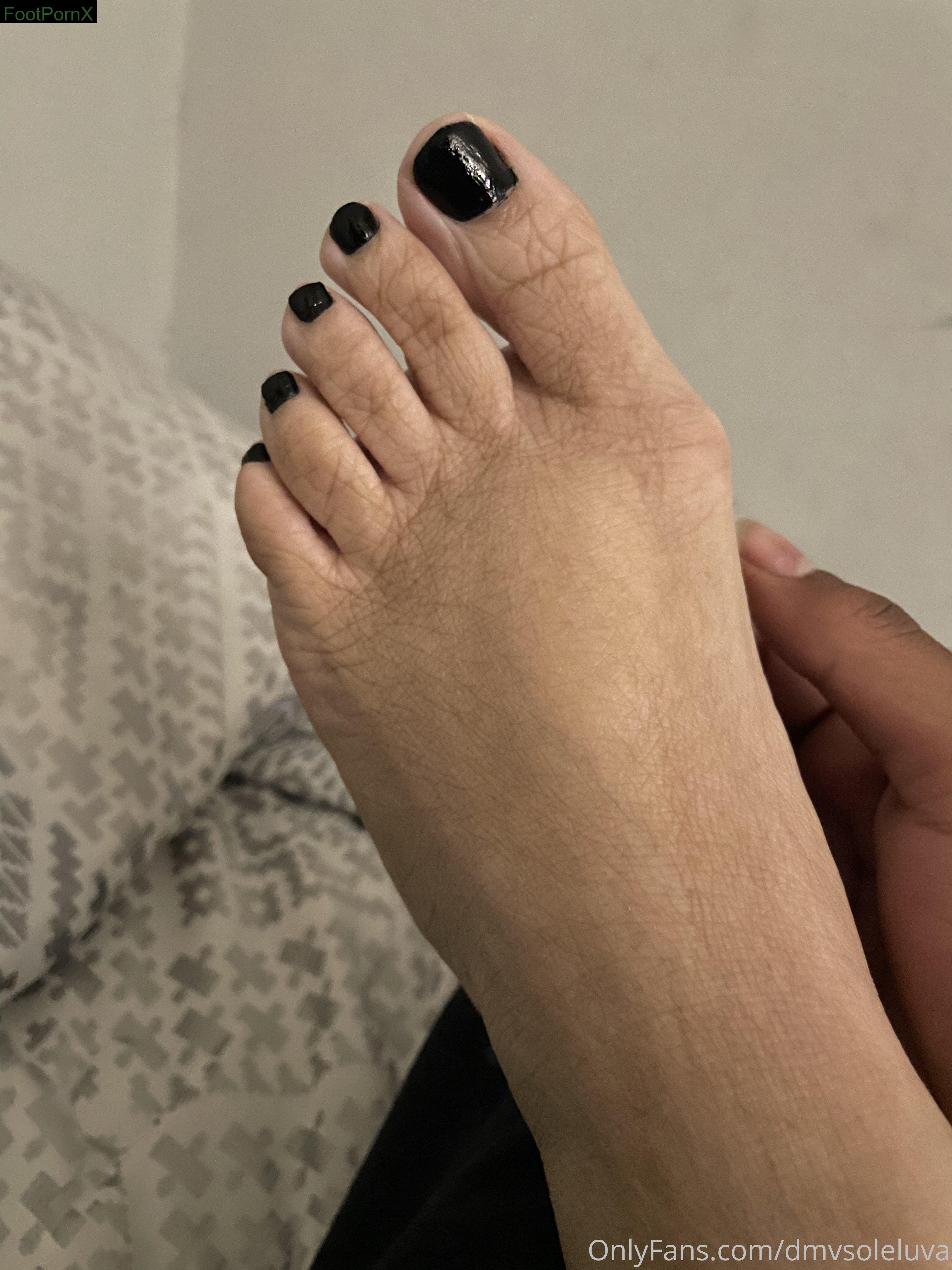 dmvsoleluva feet photo 13