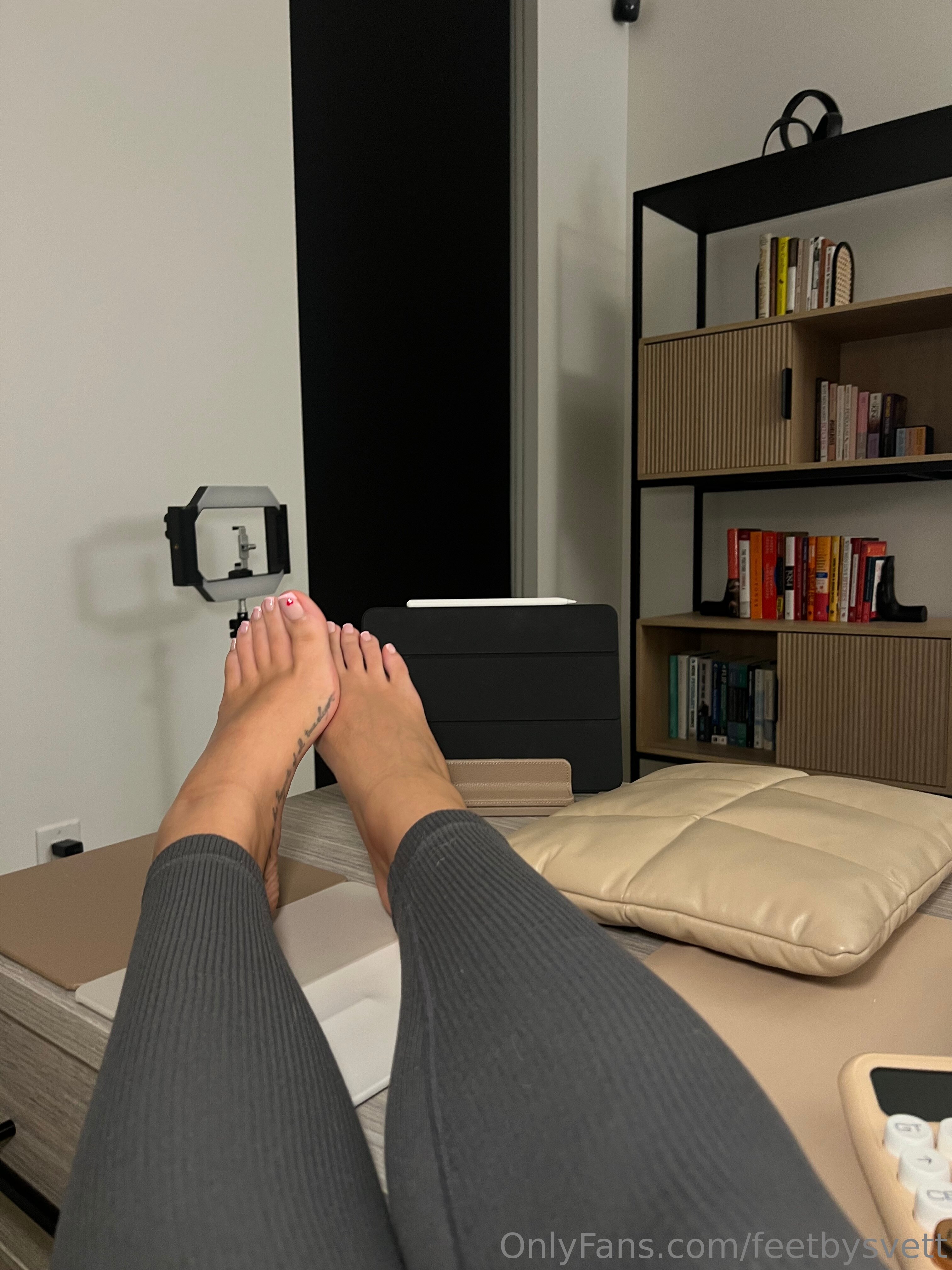 feetbysvett feet photo 11