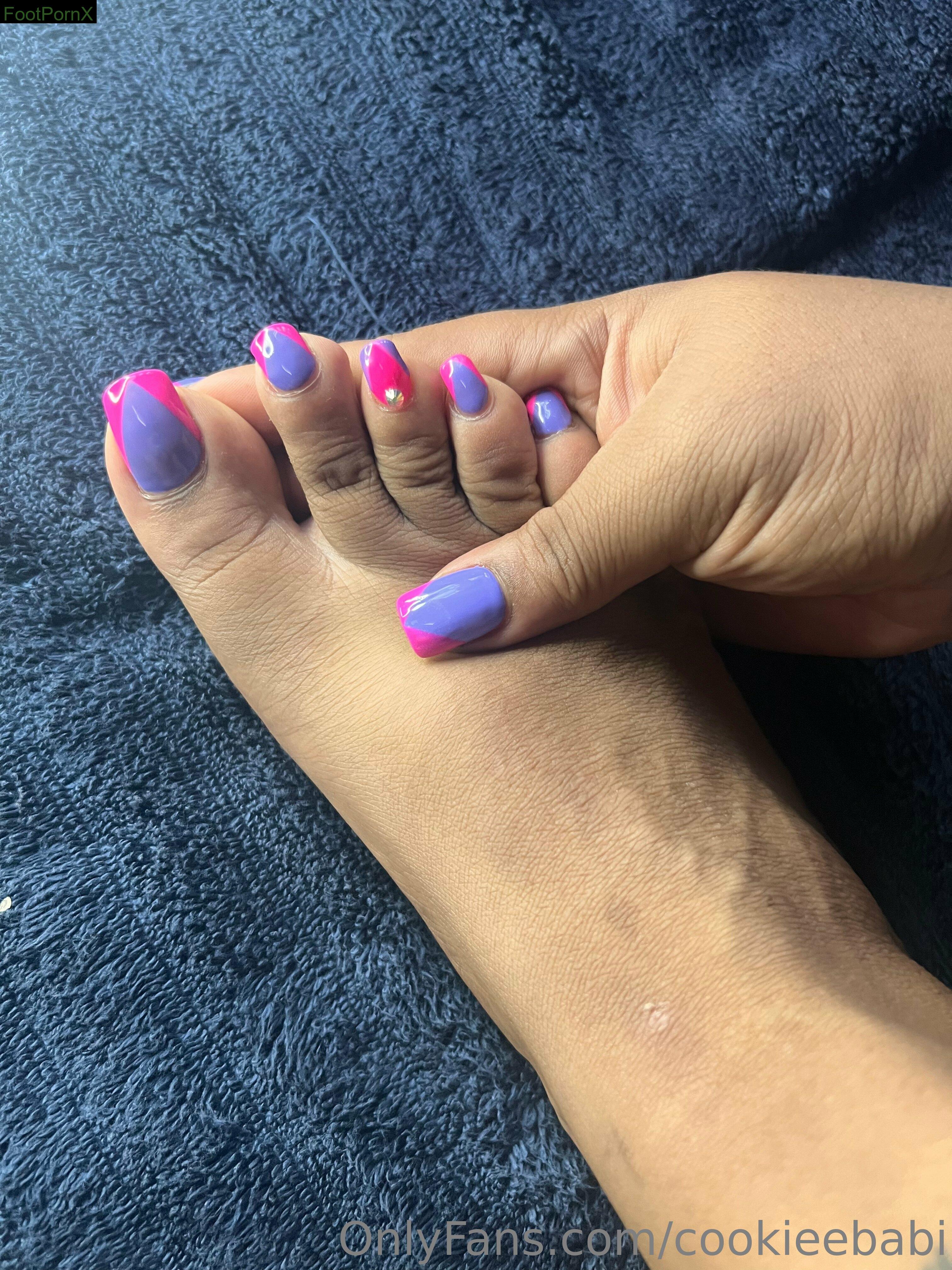 cookieebabi feet photo 1