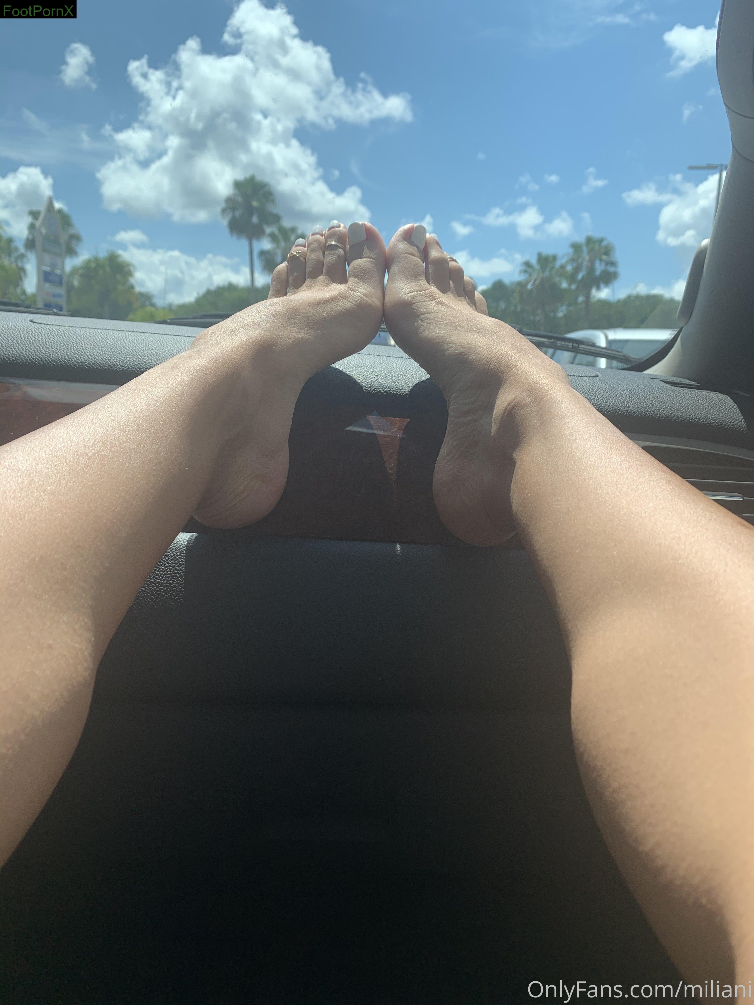 miliani feet photo 24