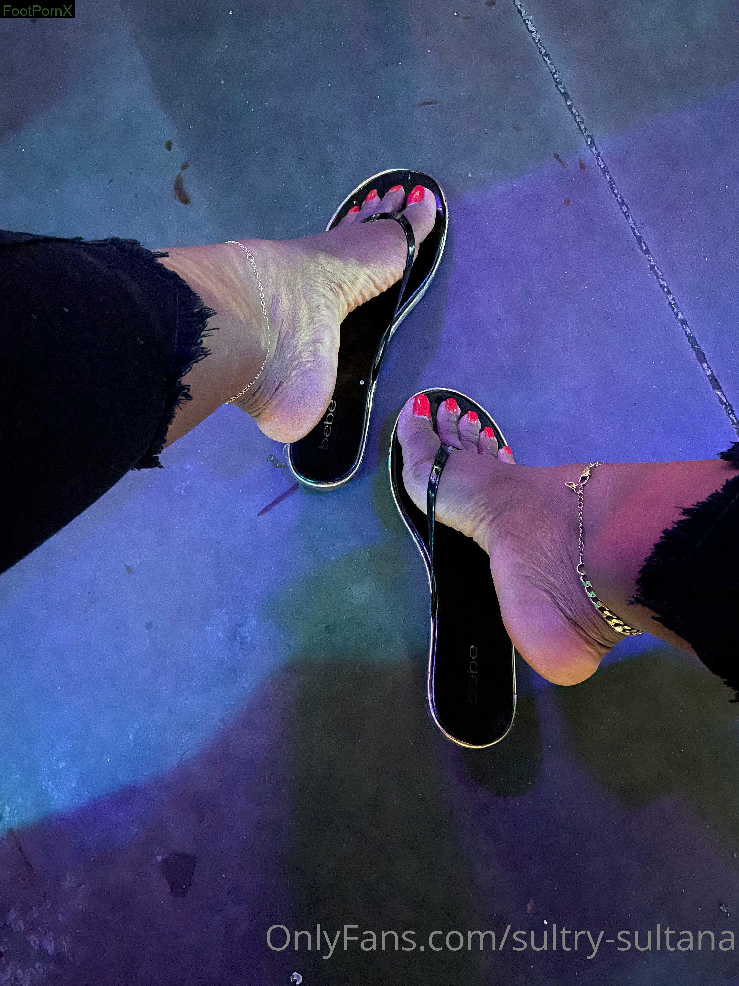 sultry-sultana feet photo 20