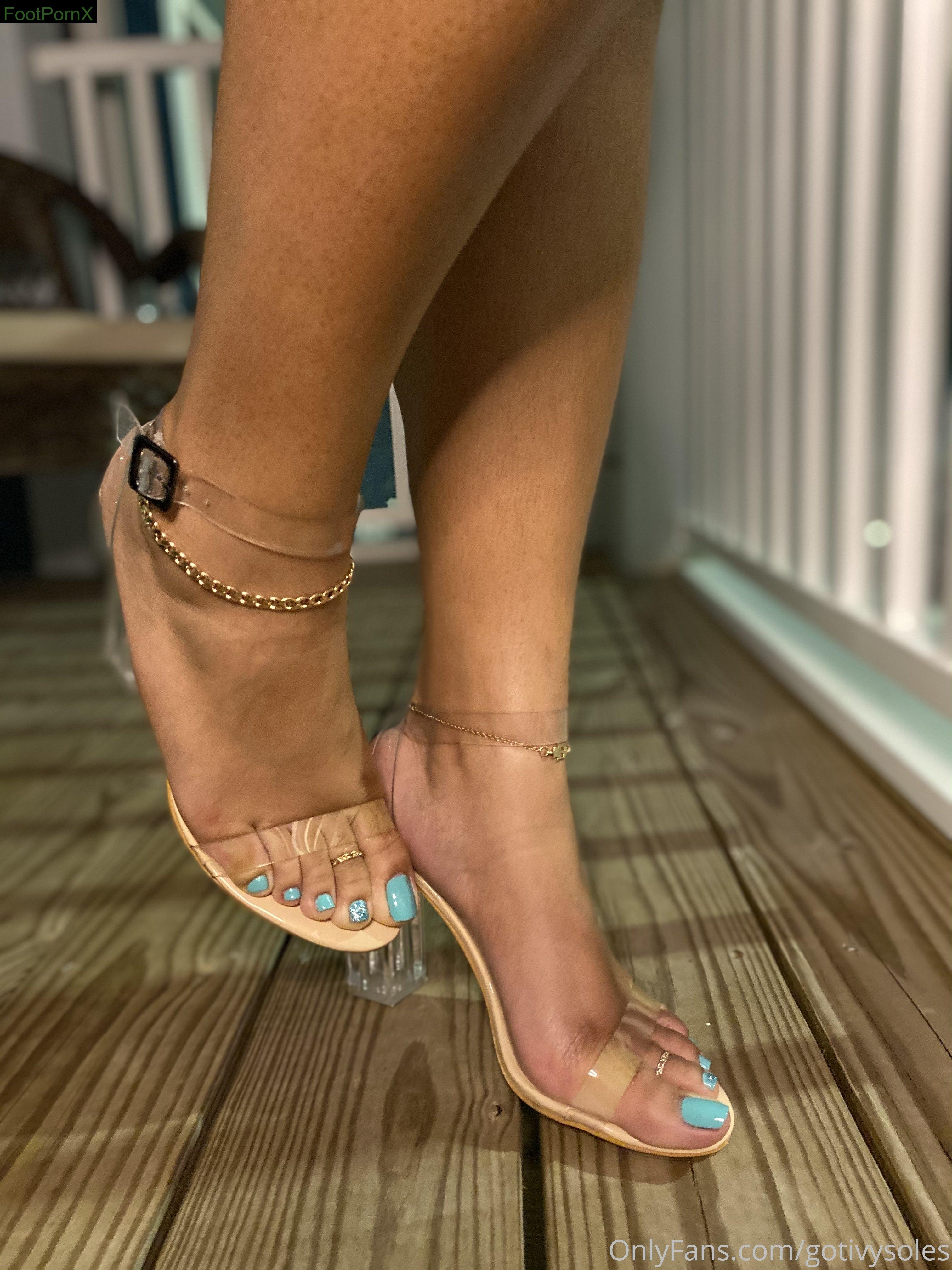 gotivysoles feet photo 17