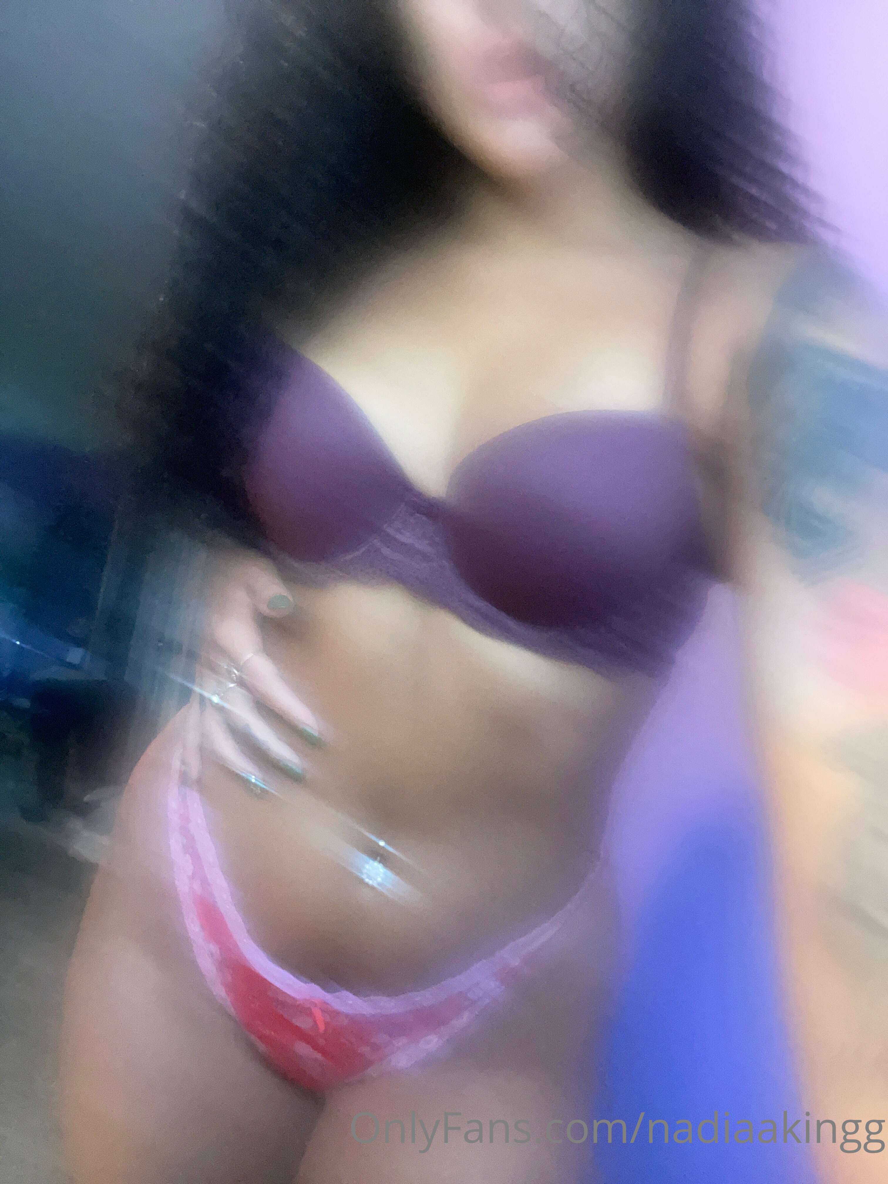 nadiaakingg feet photo 11